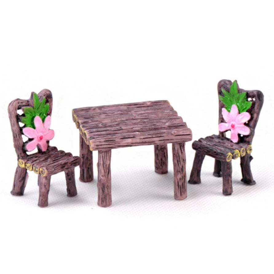 Wooden table chair miniature 67 image 0