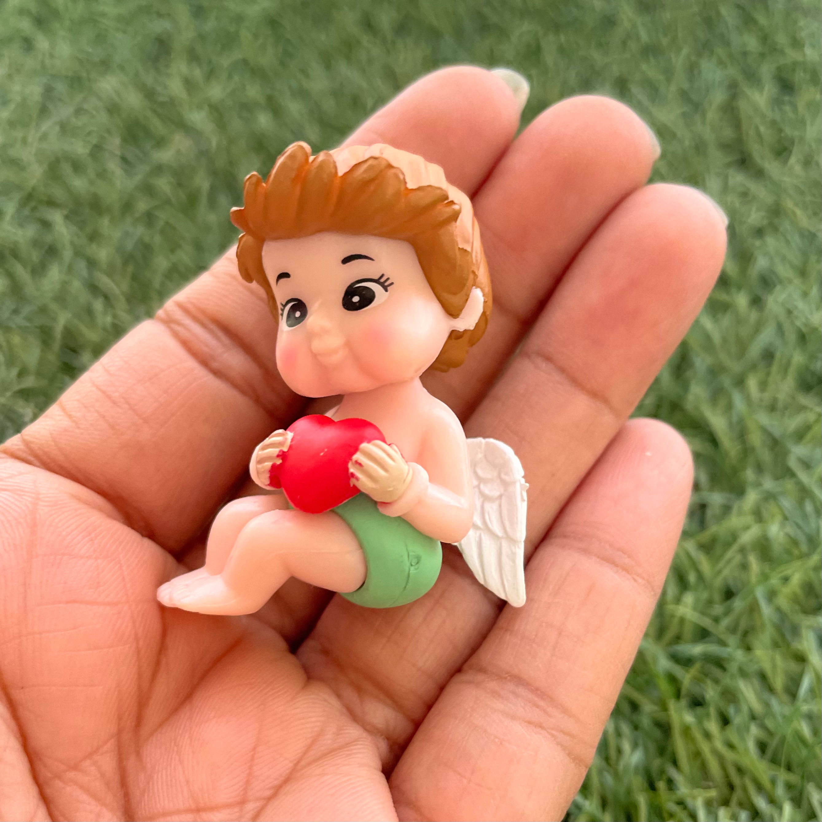 Cupid with Heart Miniature 136 image 1