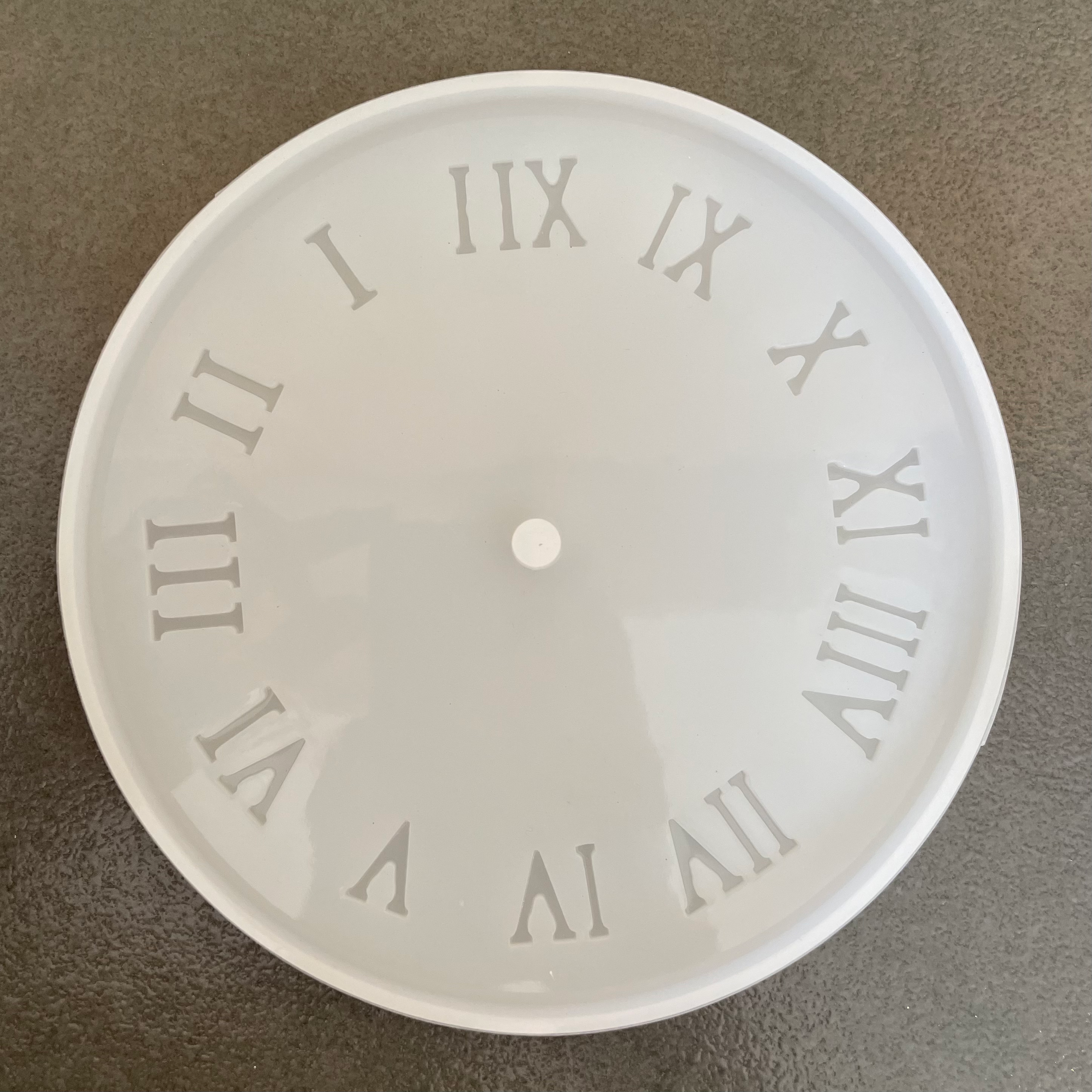 6" roman clock mould  image 0