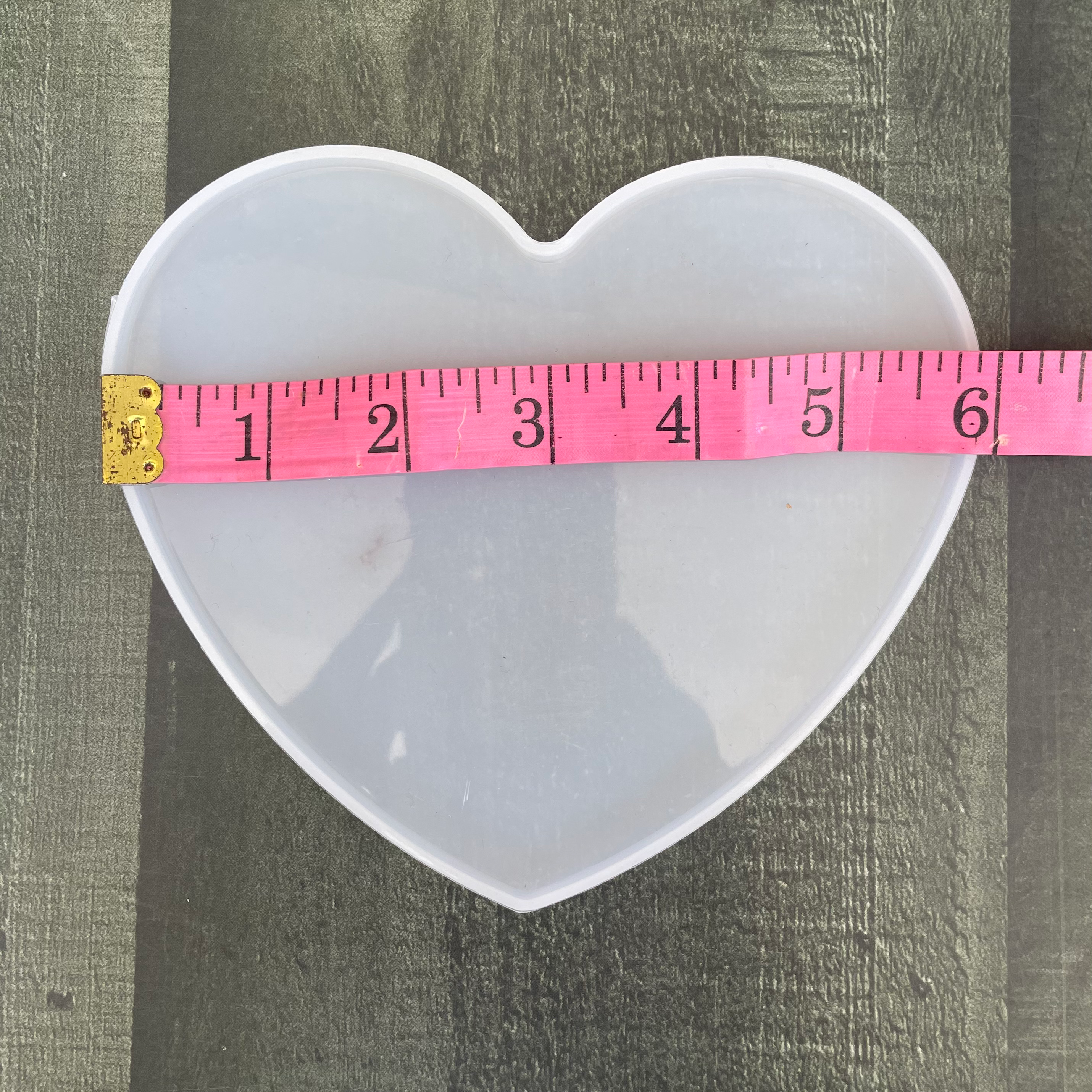 6" heart mould image 1