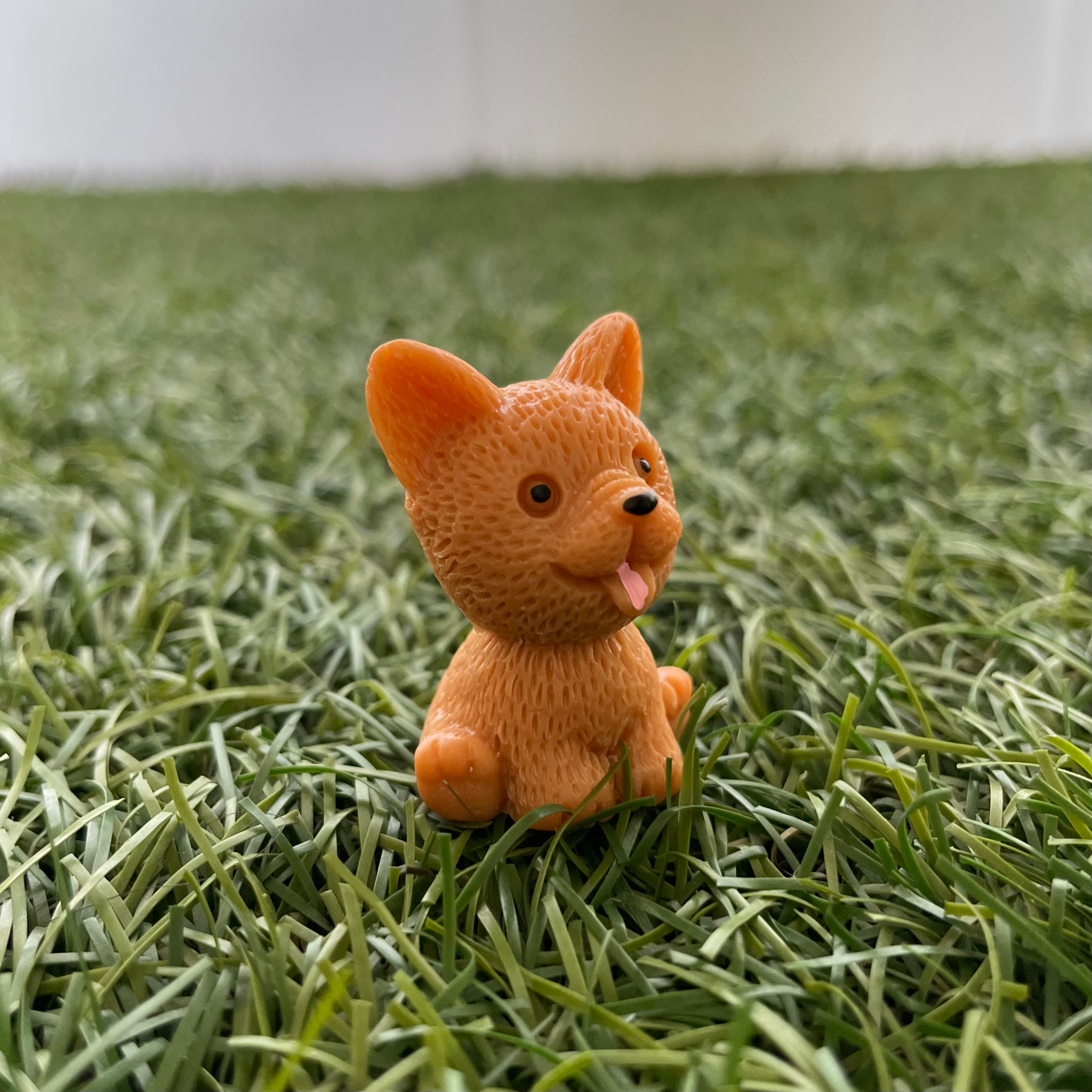 Dog I Miniature 190 image 0