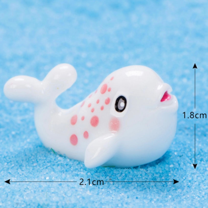 White dolphin miniature 35 image 0