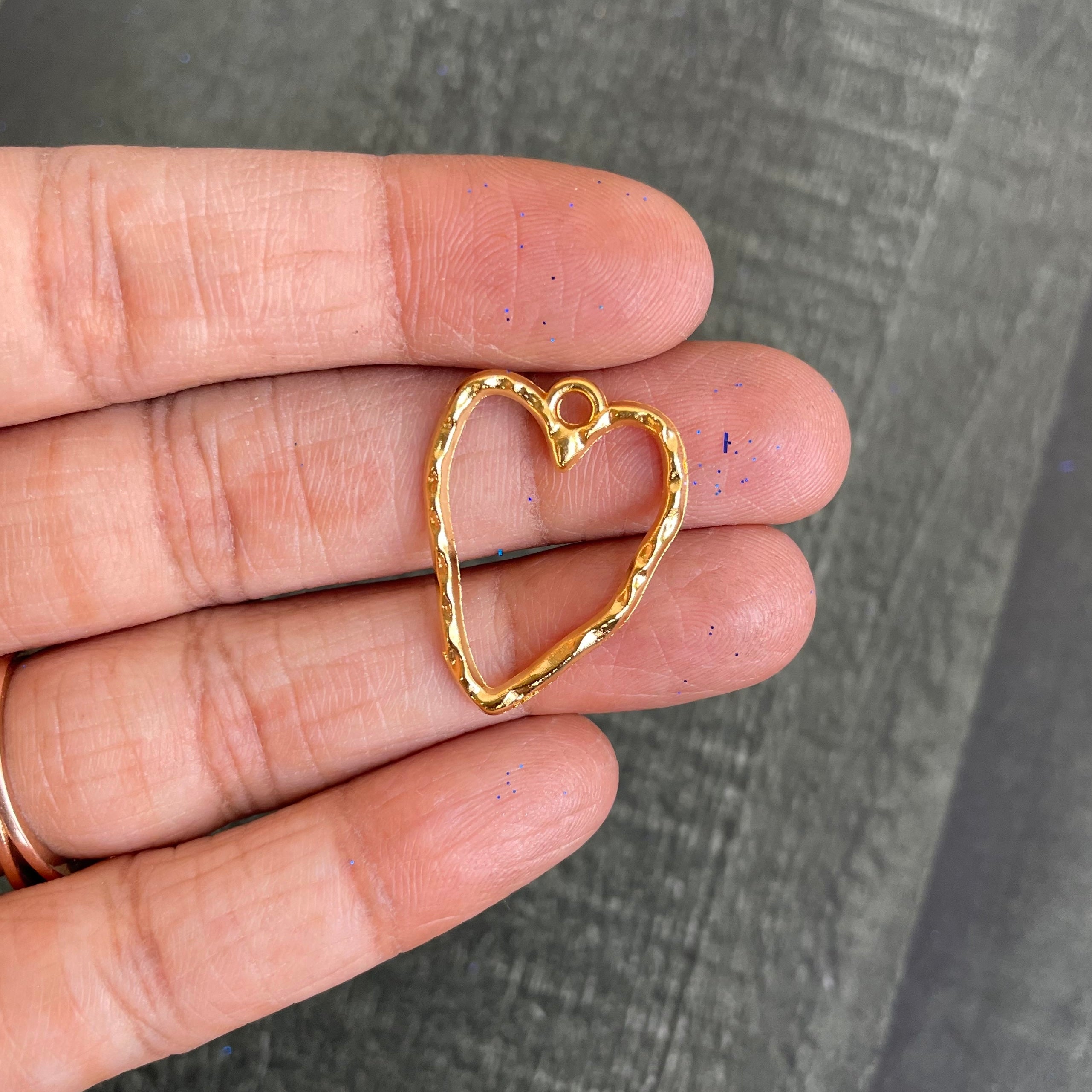 Golden Heart Pendant Bazel 6 image 0
