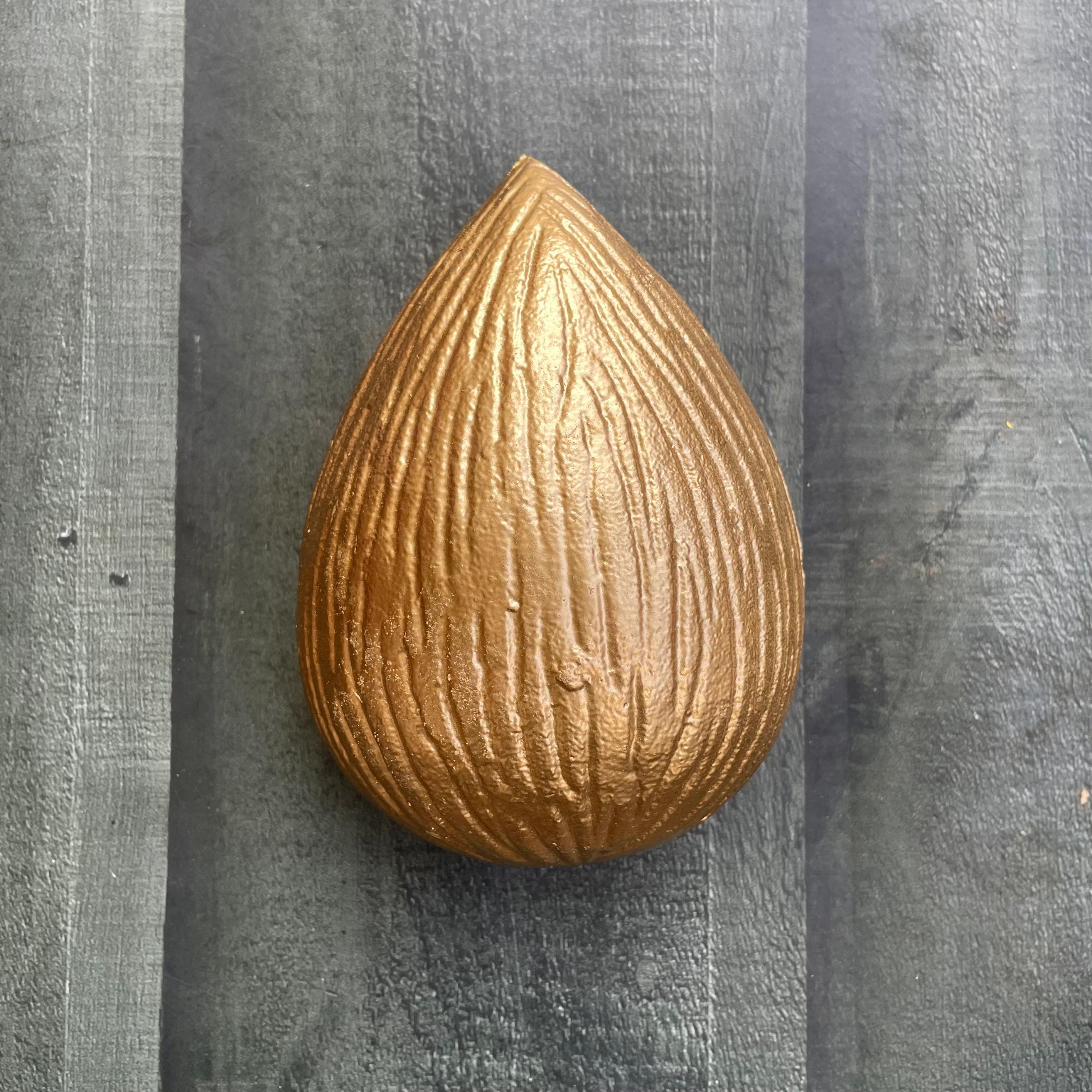 Almond Candle Metal Base image 0