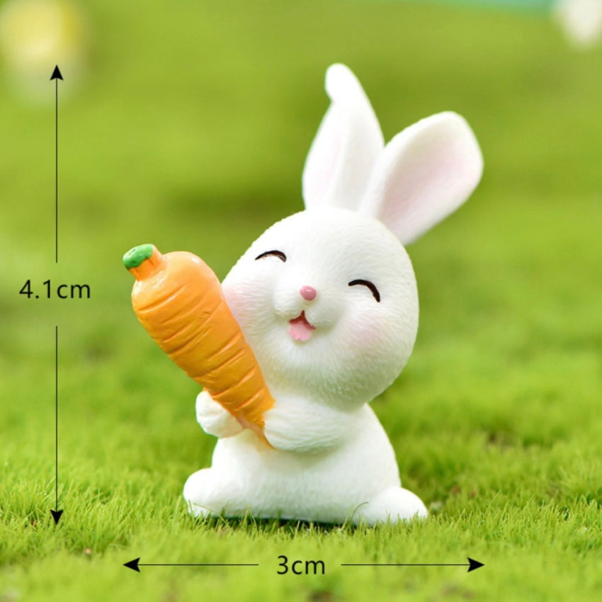 Rabbit holding carrot 43 image 0