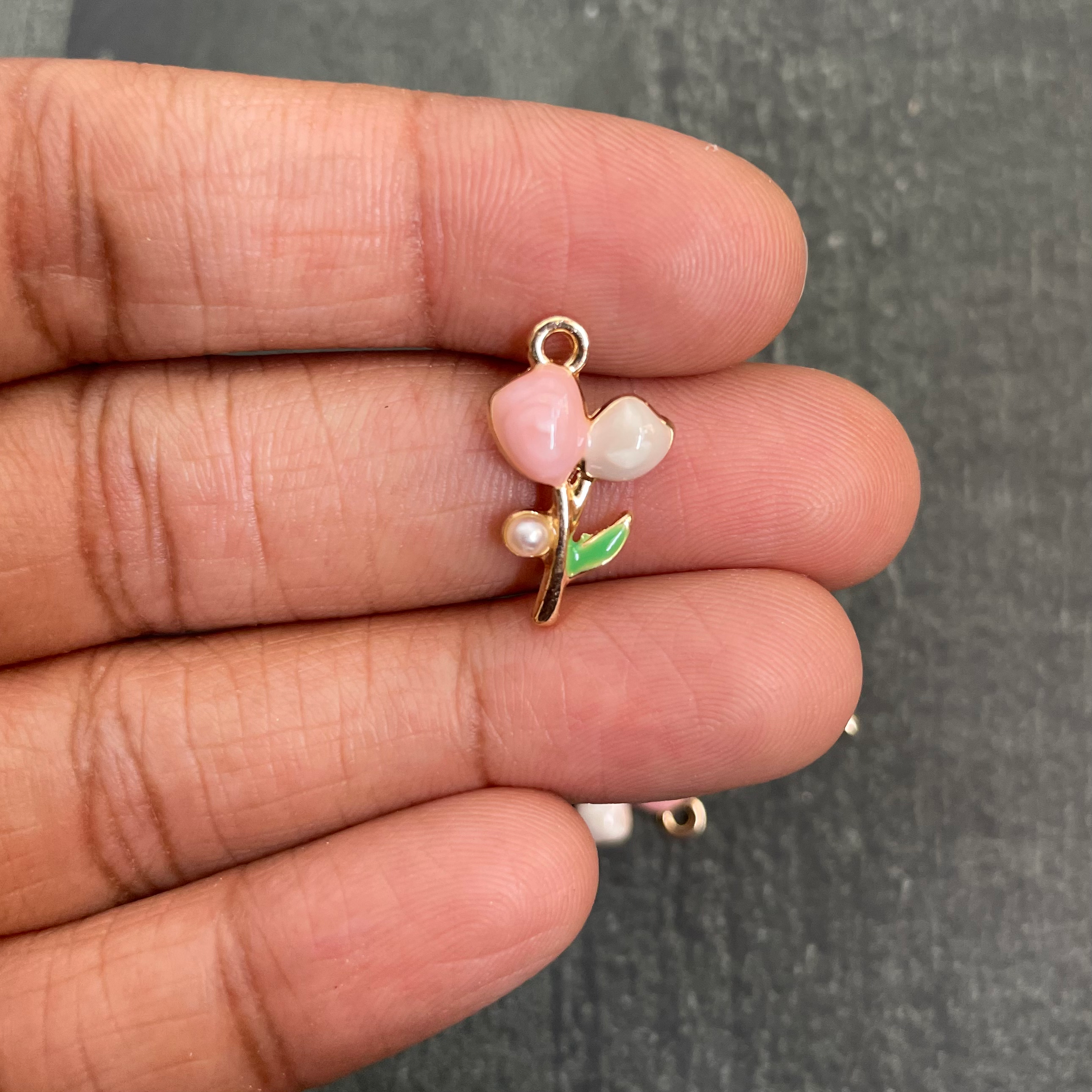 Rose flower charm 43 image 1