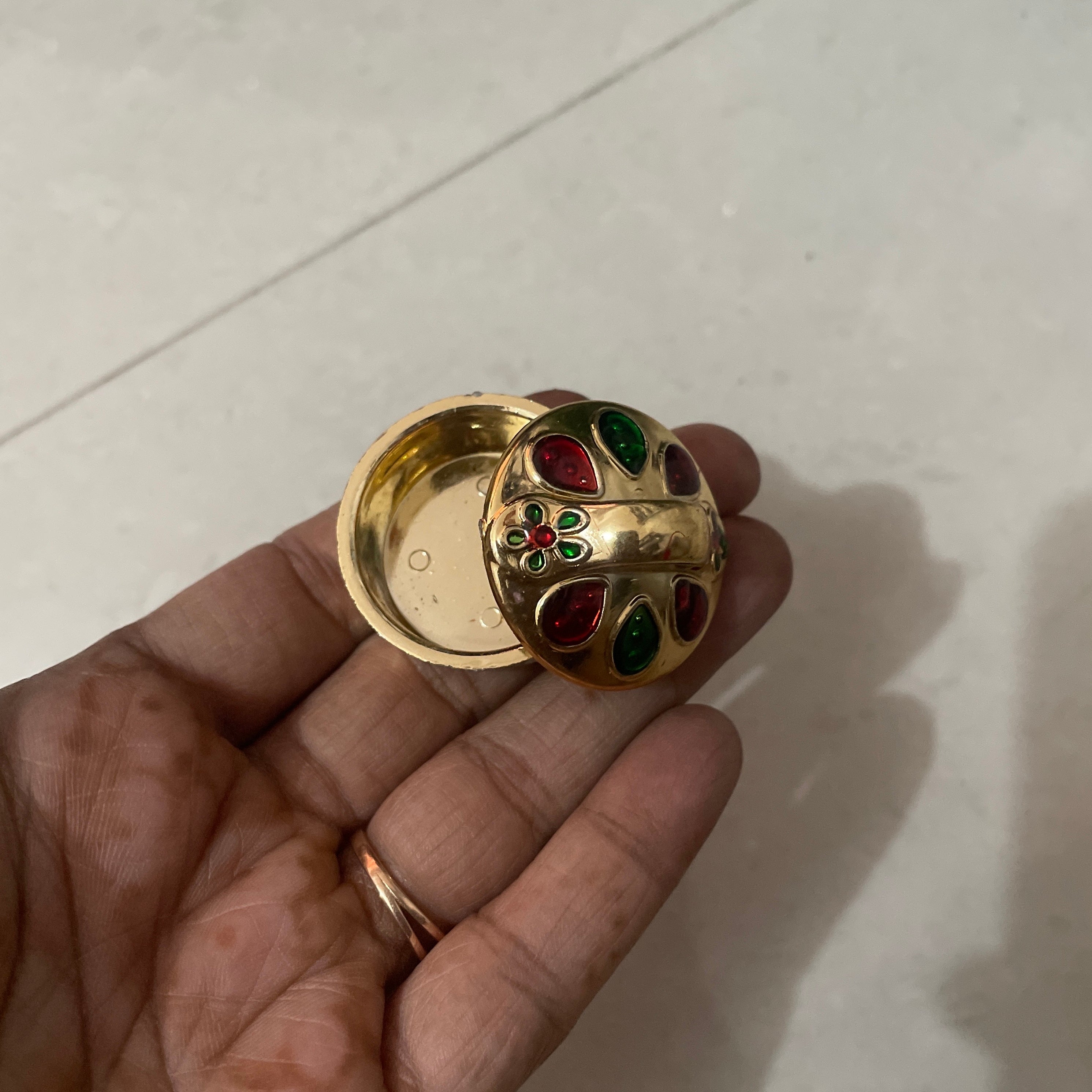 Round designer Kankavati image 0