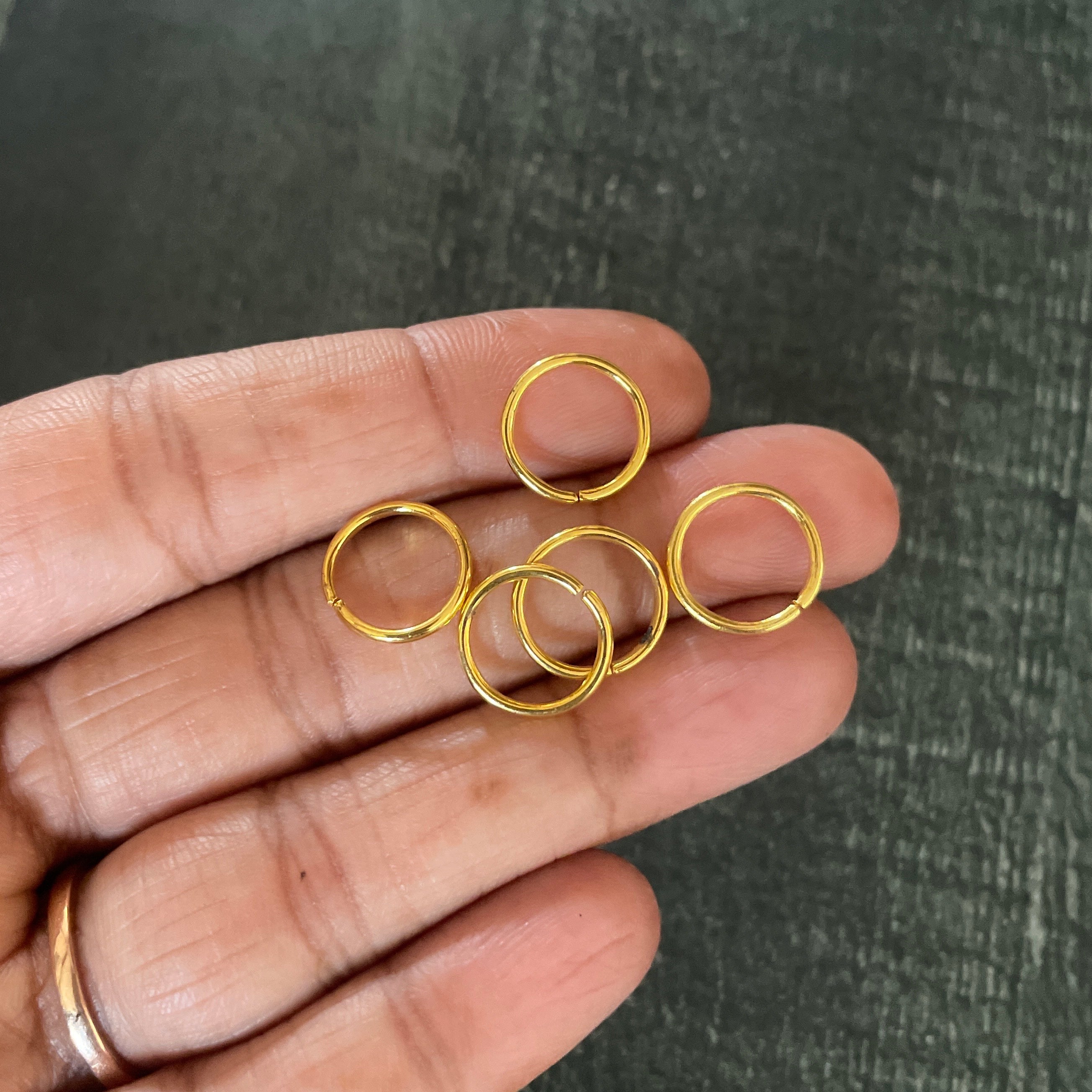 Connectors Golden image 0