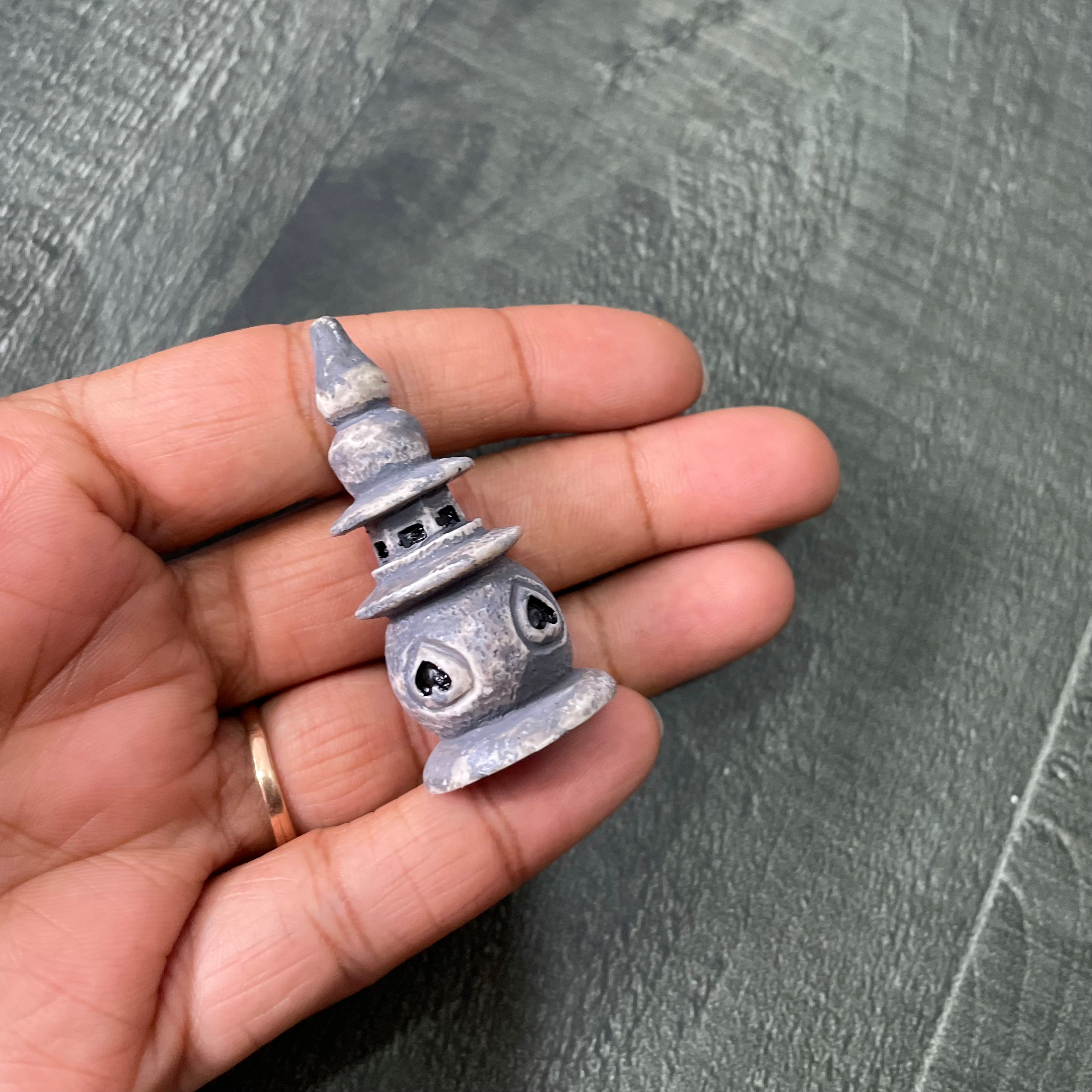 West Lake Light House Miniature 152 image 1