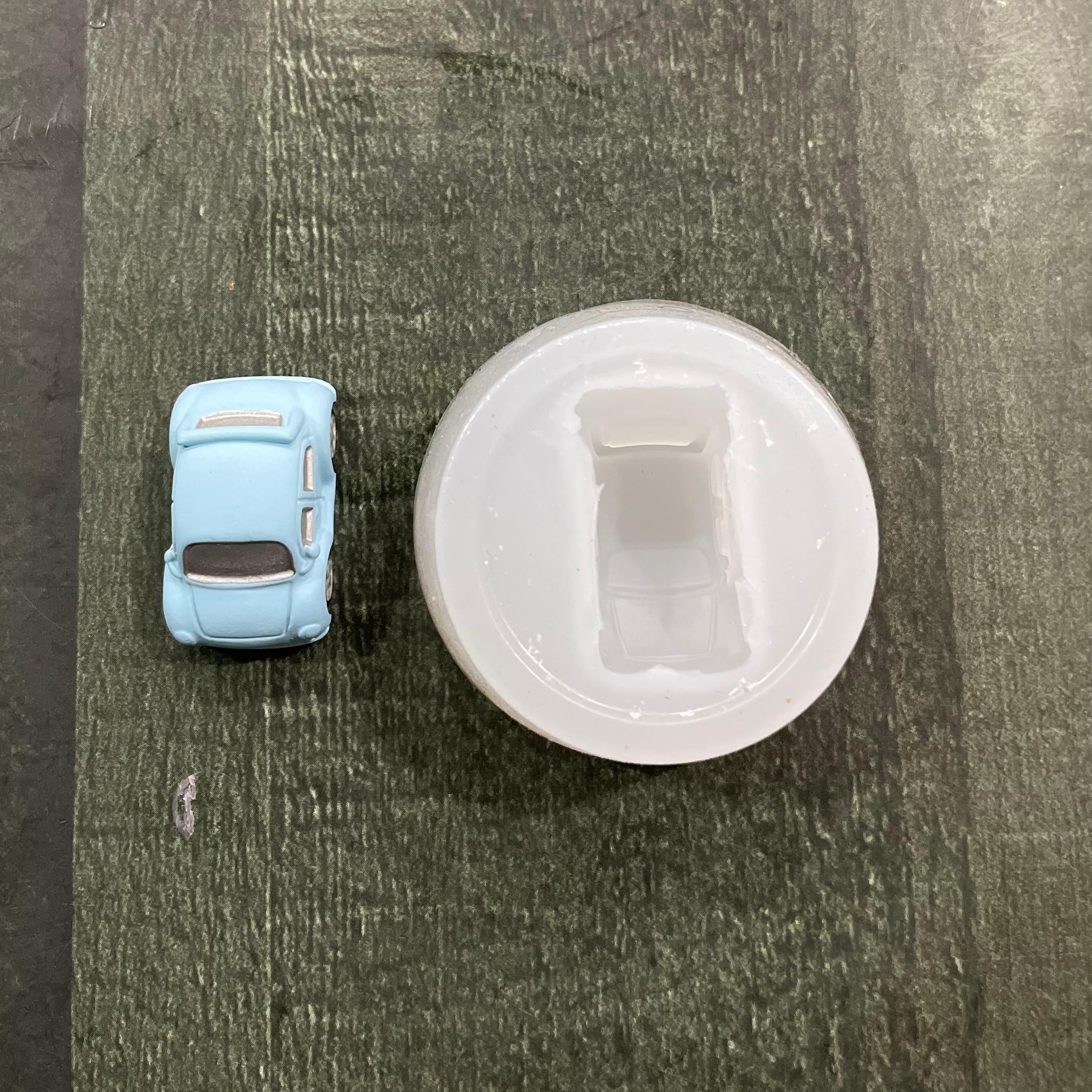 Car Candle Mould  image 0