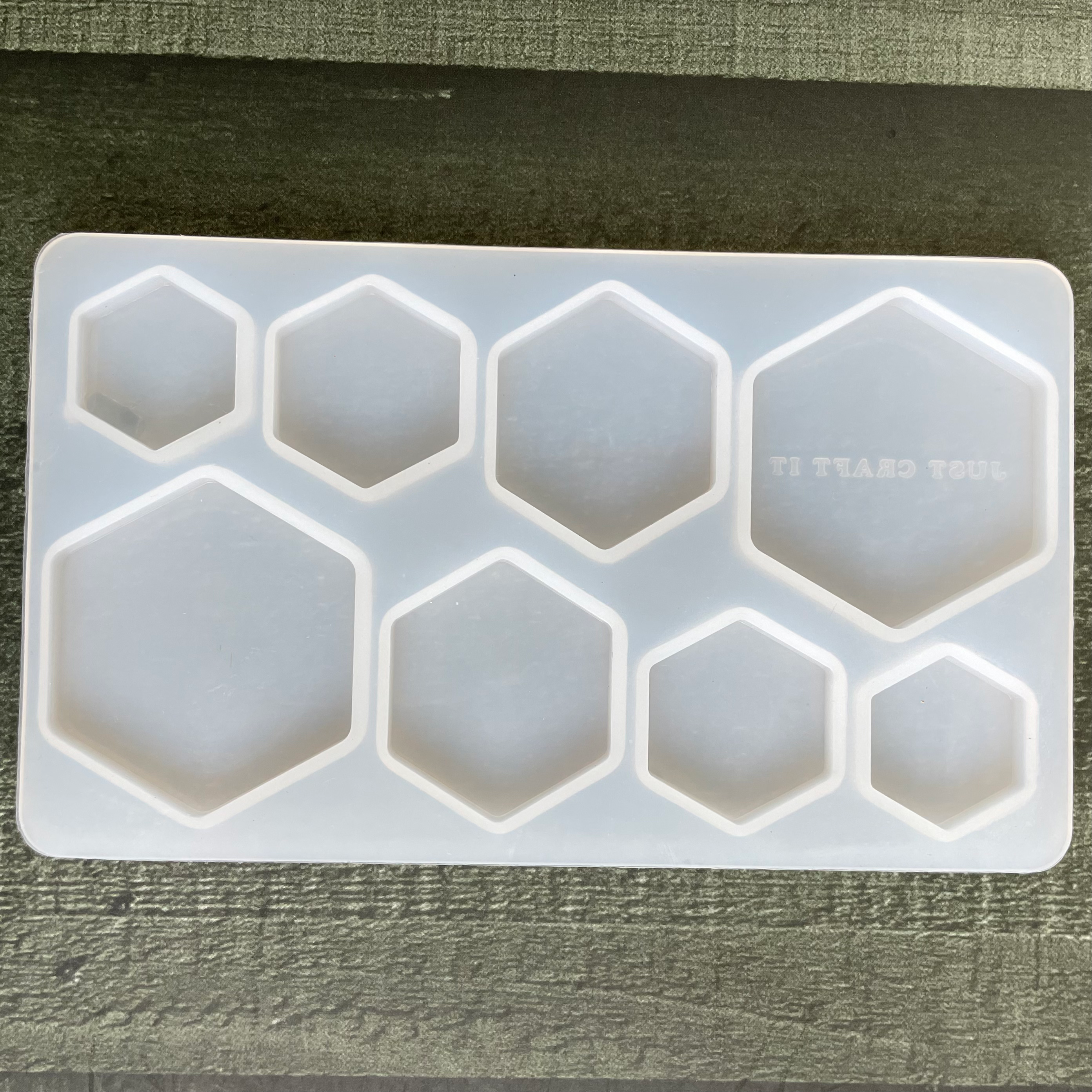 8 in 1 hexagon shape mould image 0