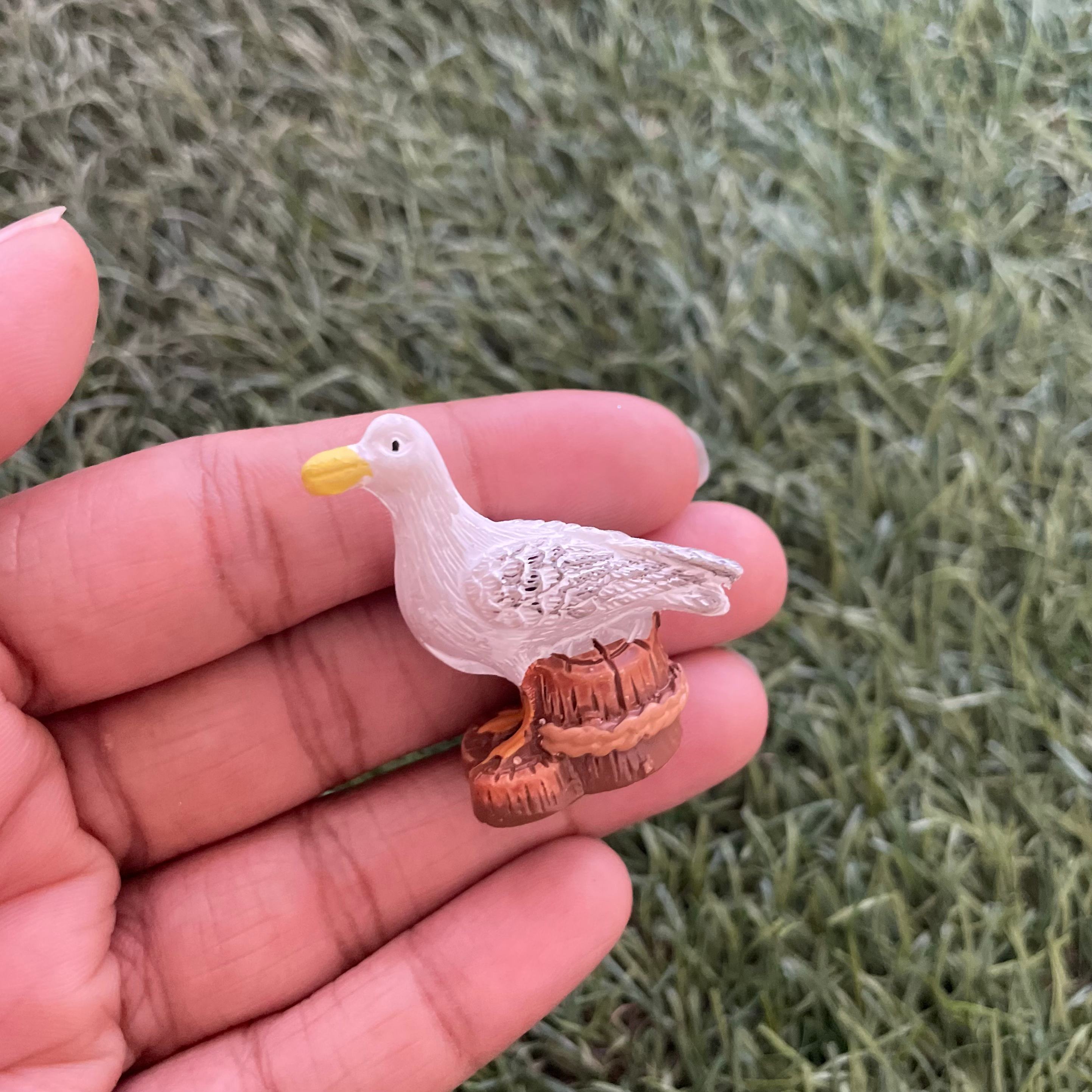 Sea Bird Miniature 111 image 1
