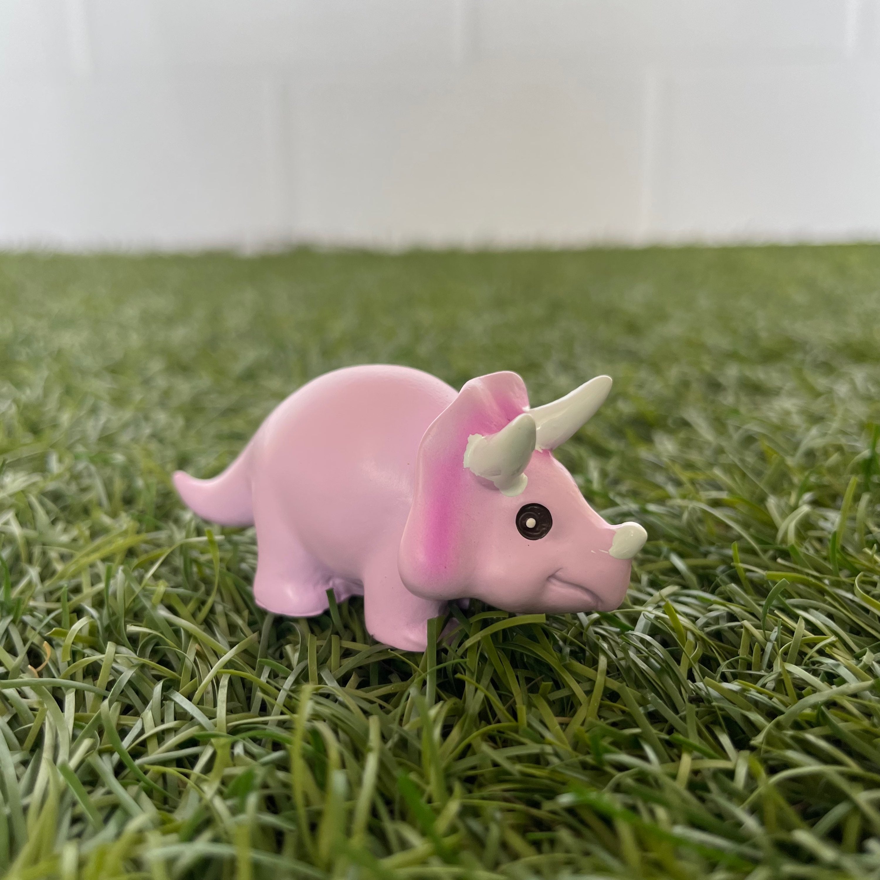 Triceratops Dinosour Miniature 201 image 0