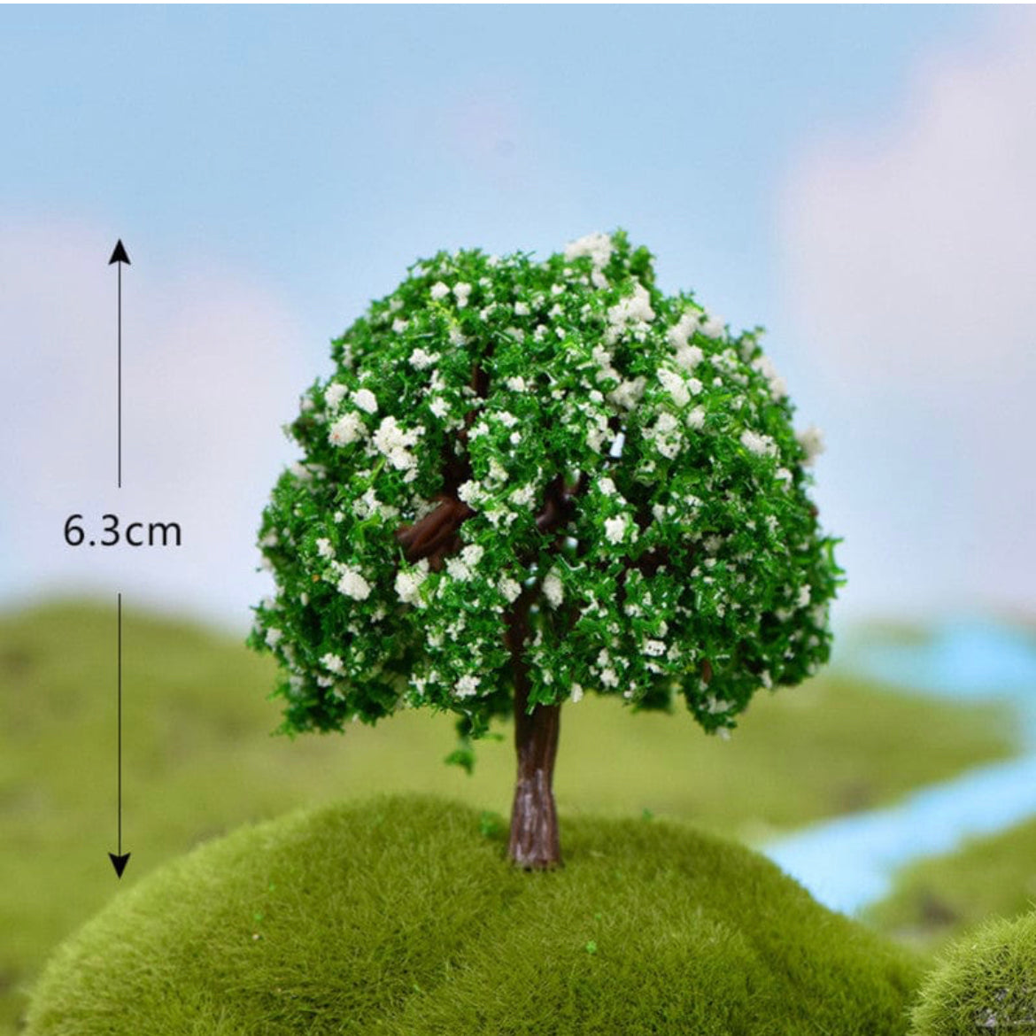 White Flower Tree Miniature 238 image 0