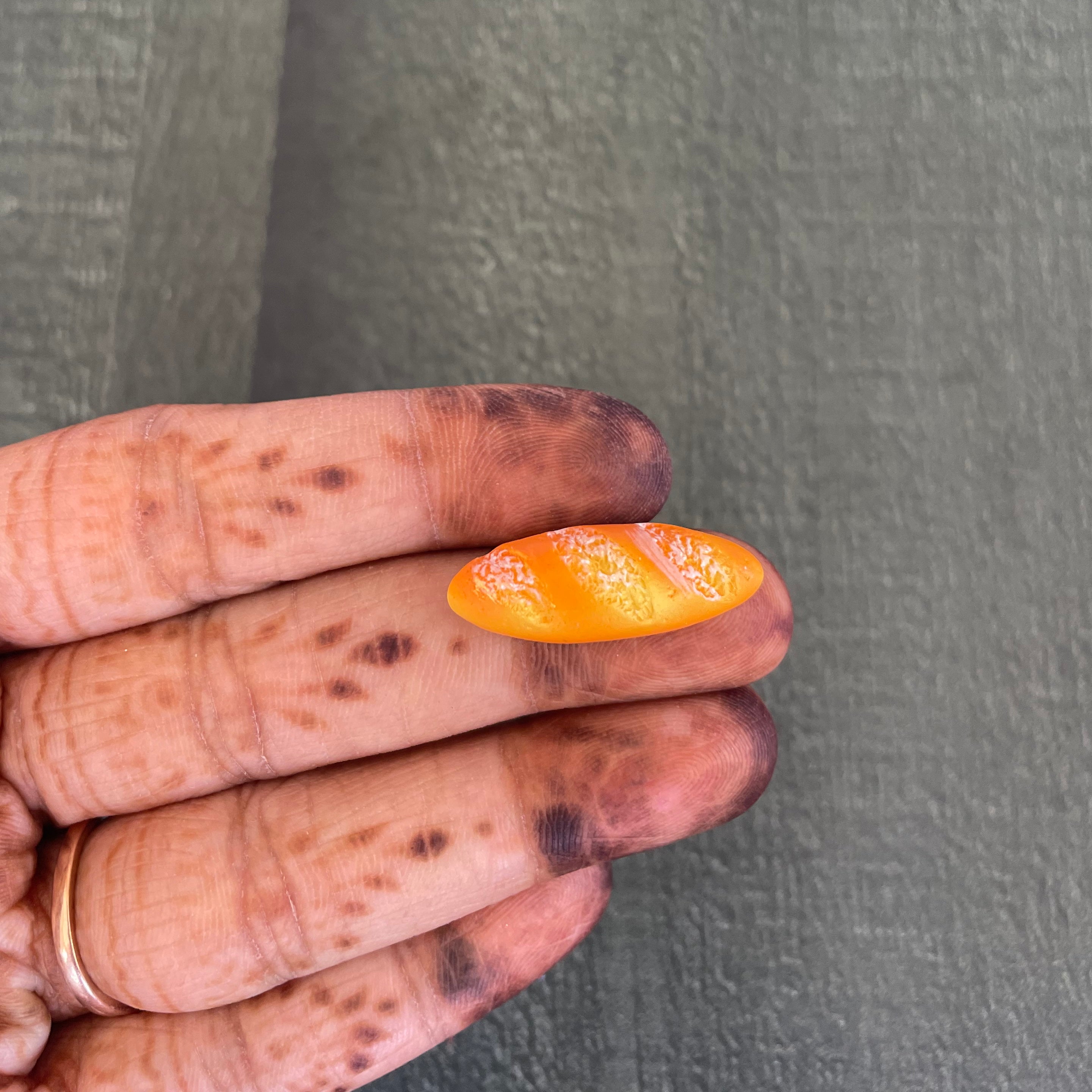 Caterpillar Bread 258 image 1