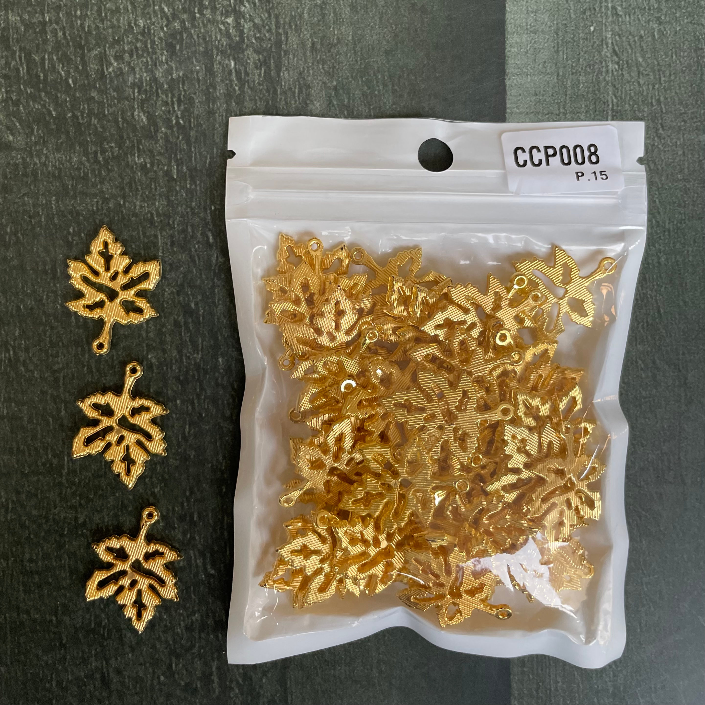 Leaf charm 8 image 0