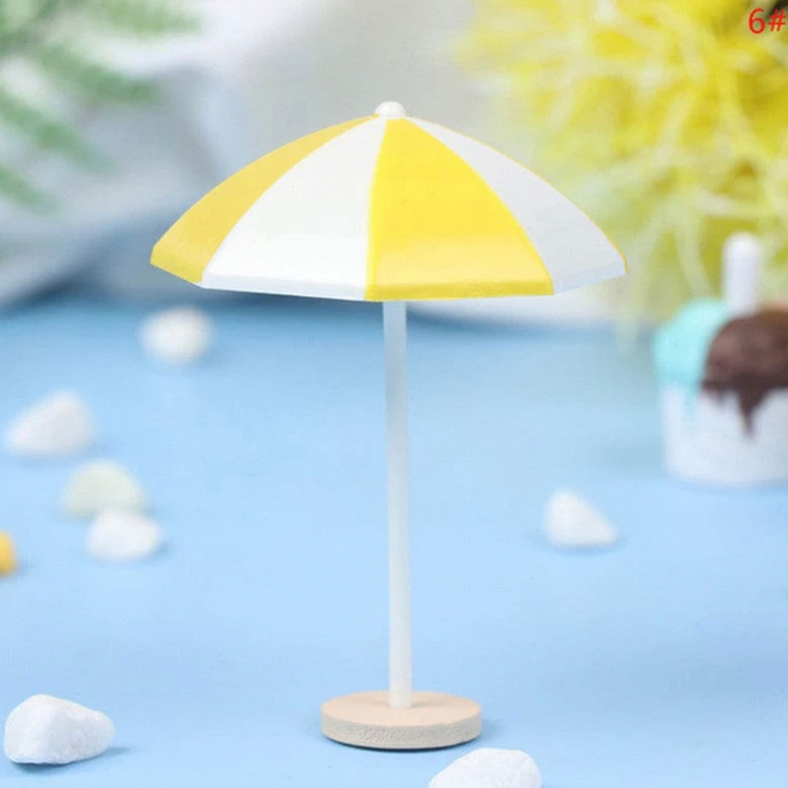 Yellow Umbrella Miniature 271 image 0