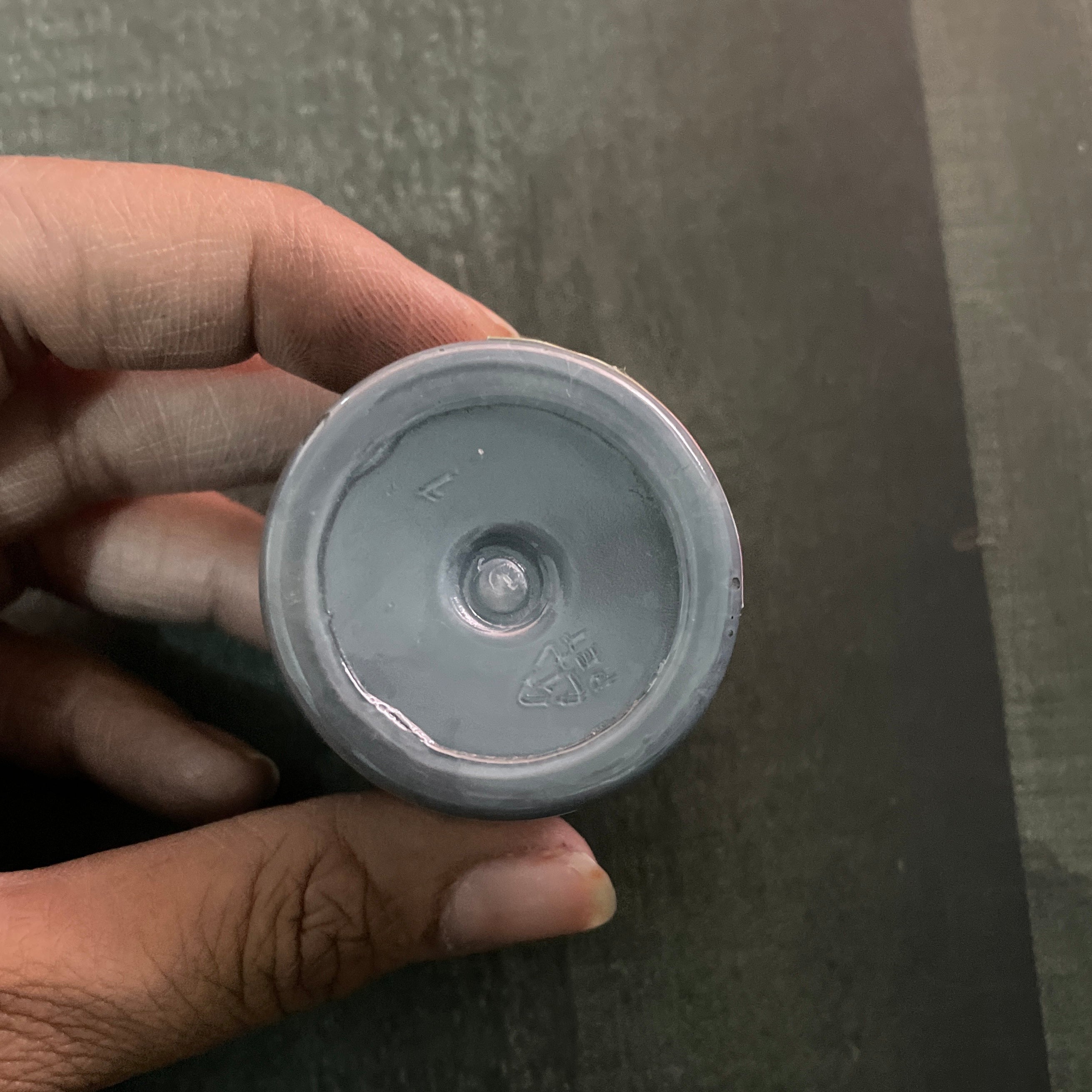 Opaque pigment Pale Grey 18 image 1