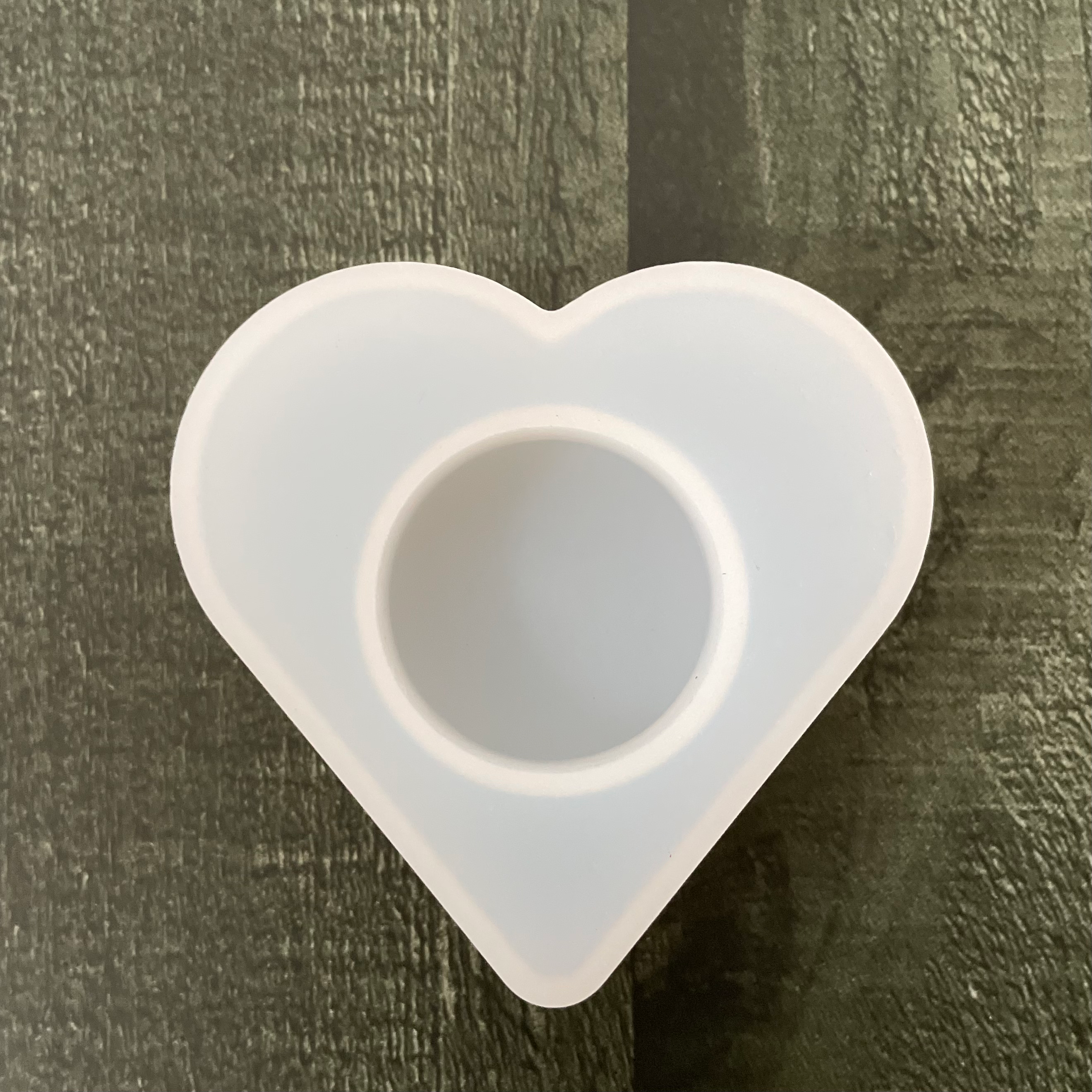 Heart T holder mould image 0