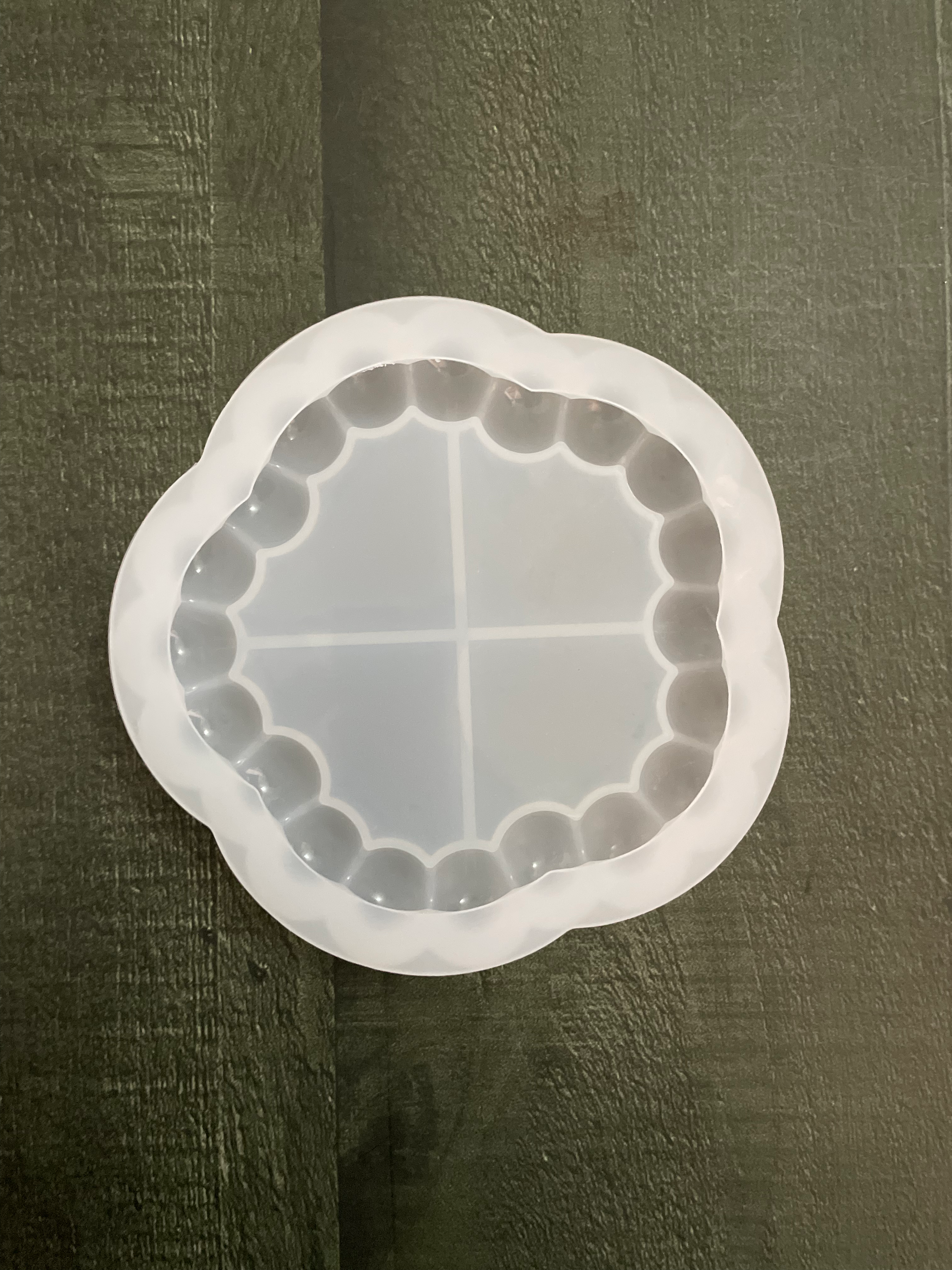 Flower shape with Round Bubble Border Mould image 1