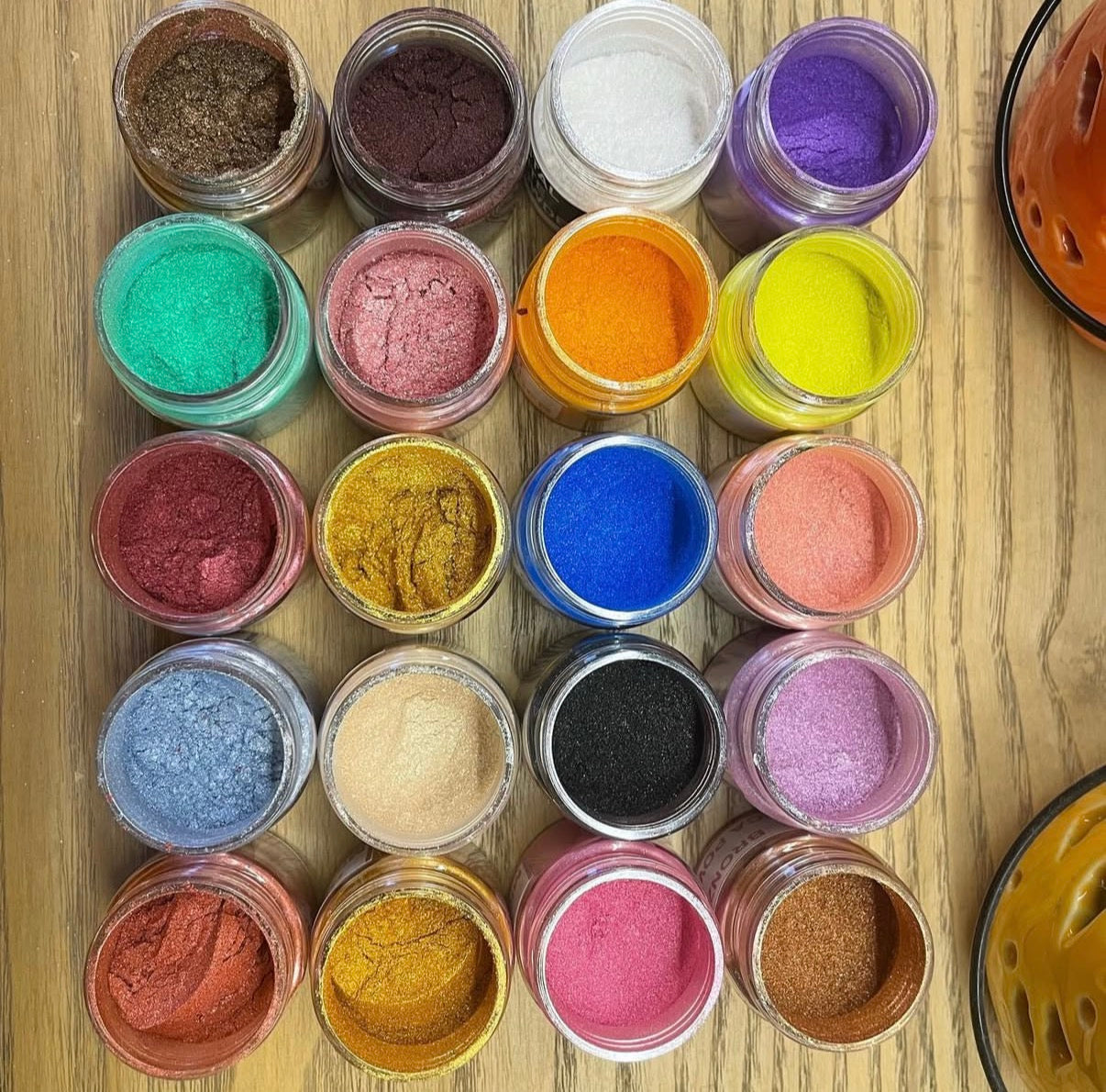 Mica Powder Set of 20