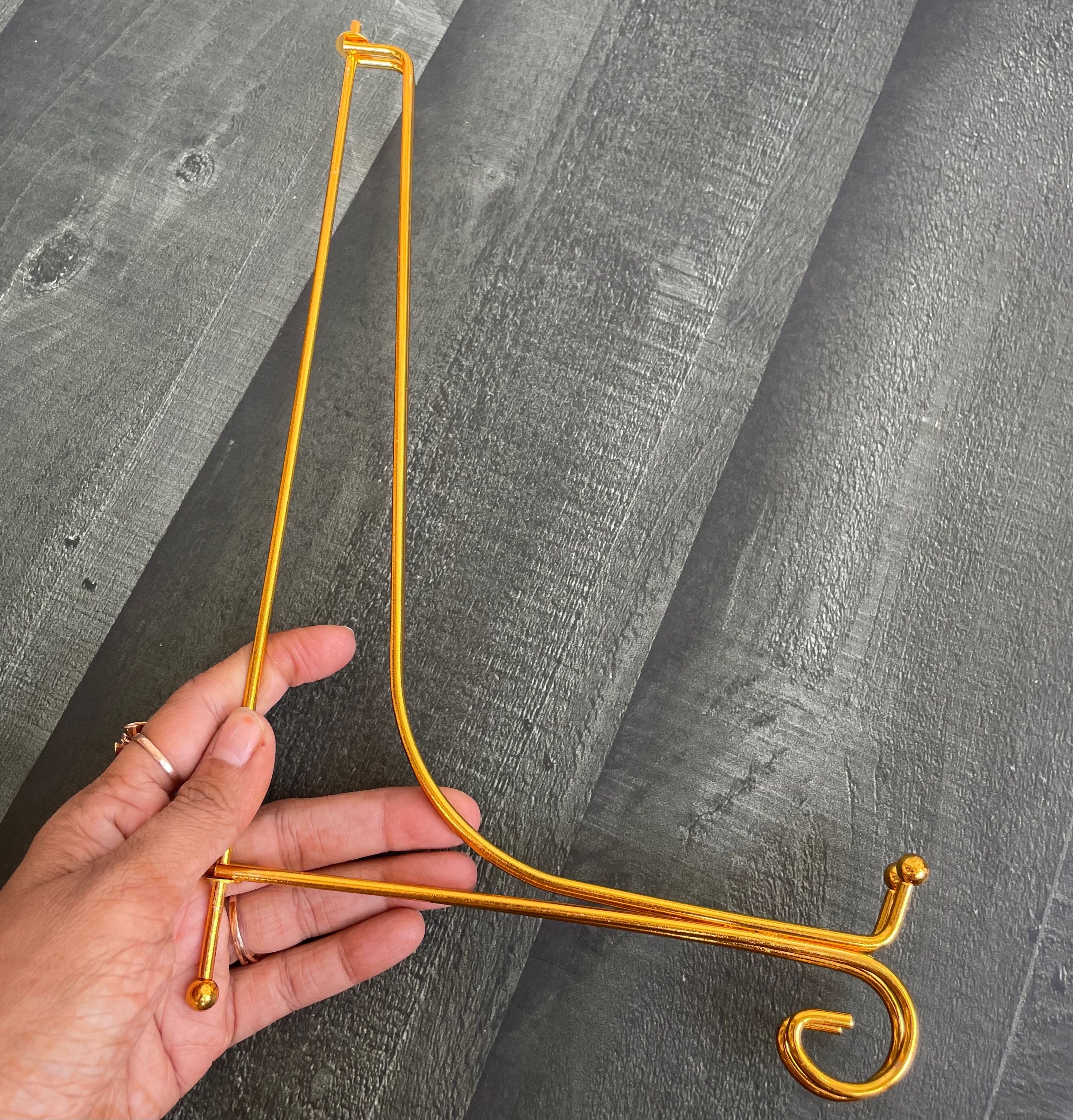 4" Folding curve metal stand image 4