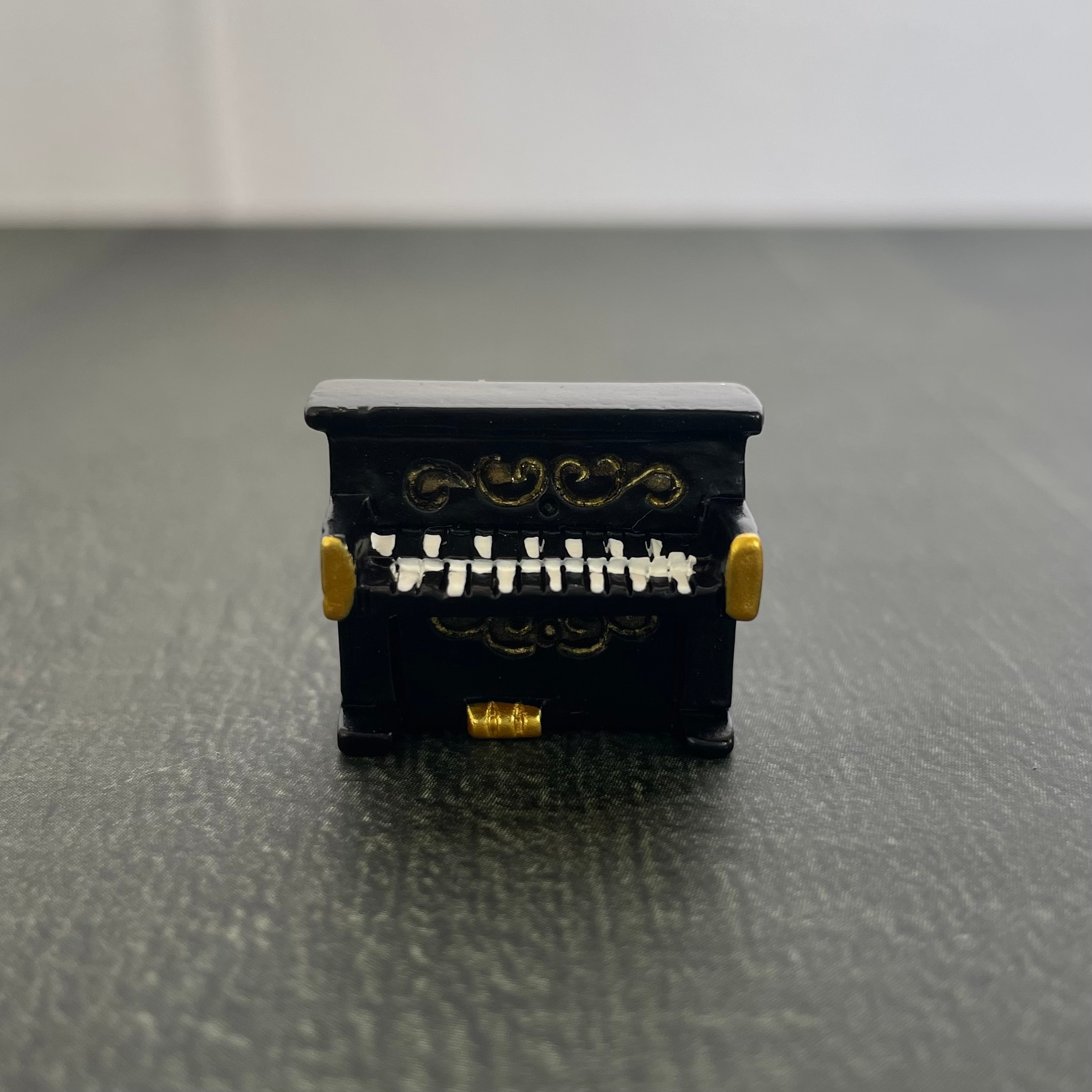 Piano miniature 1 image 1