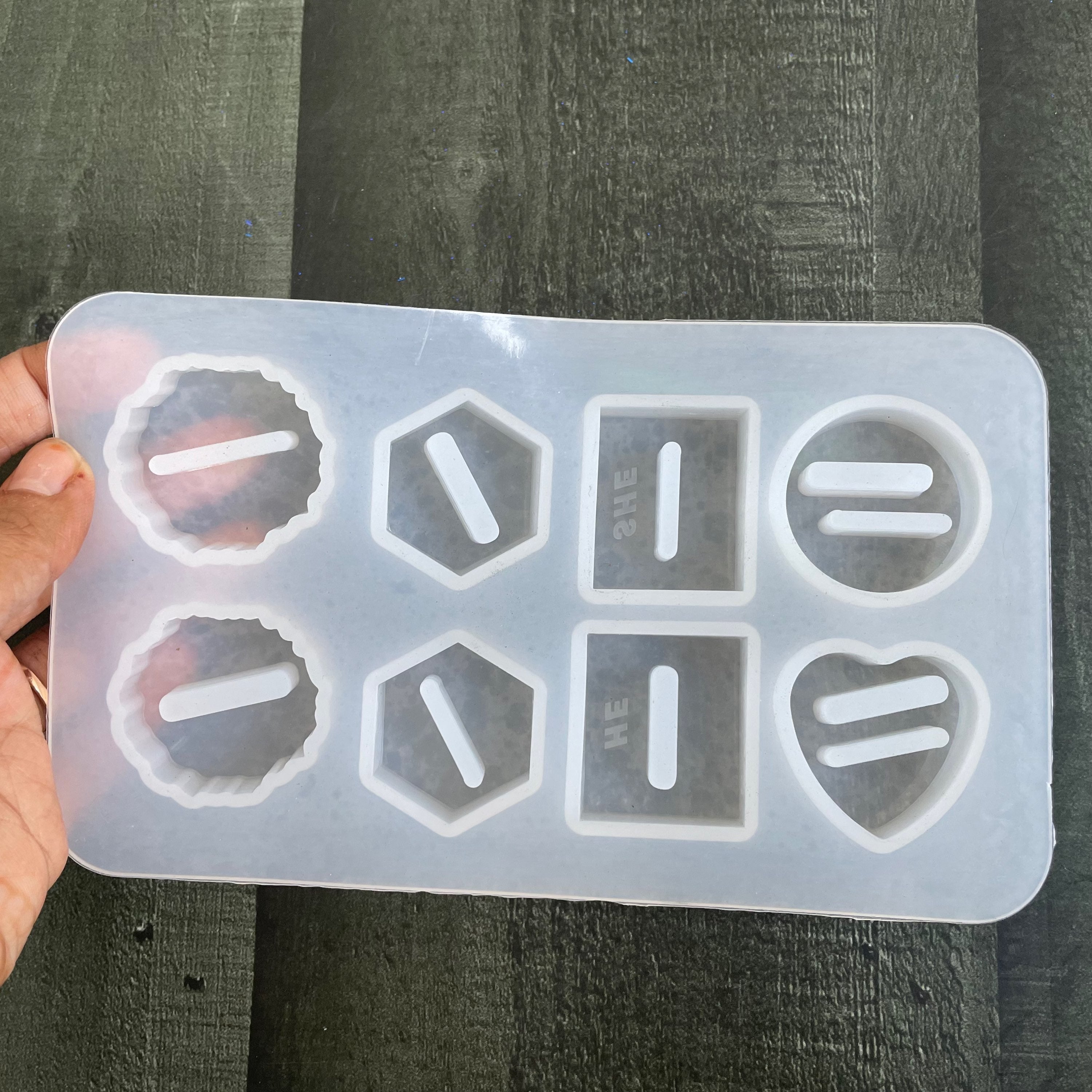 8 in 1 ring holder mould image 1