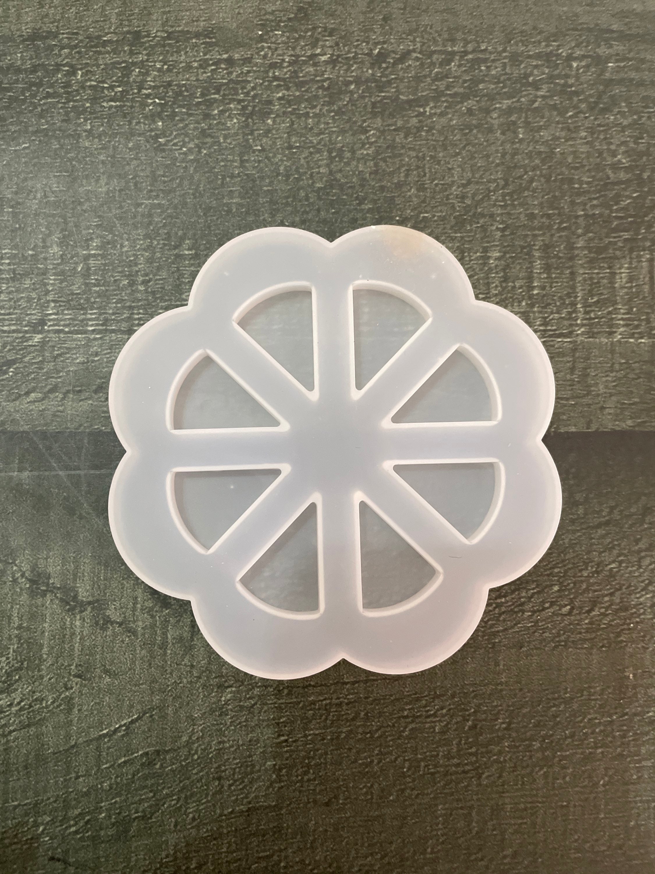 Flower palette mould image 1