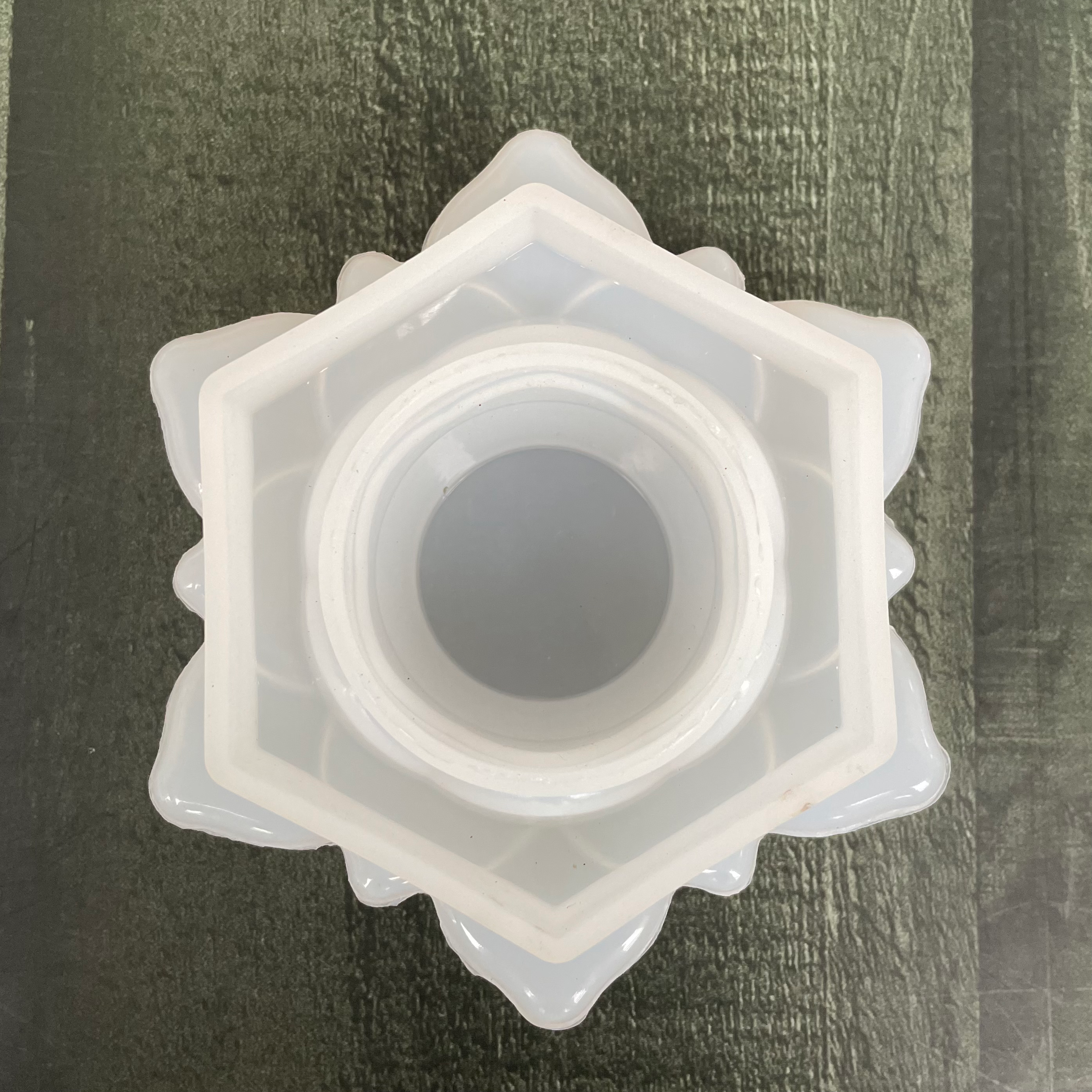 Lotus flower T-holder mould image 1