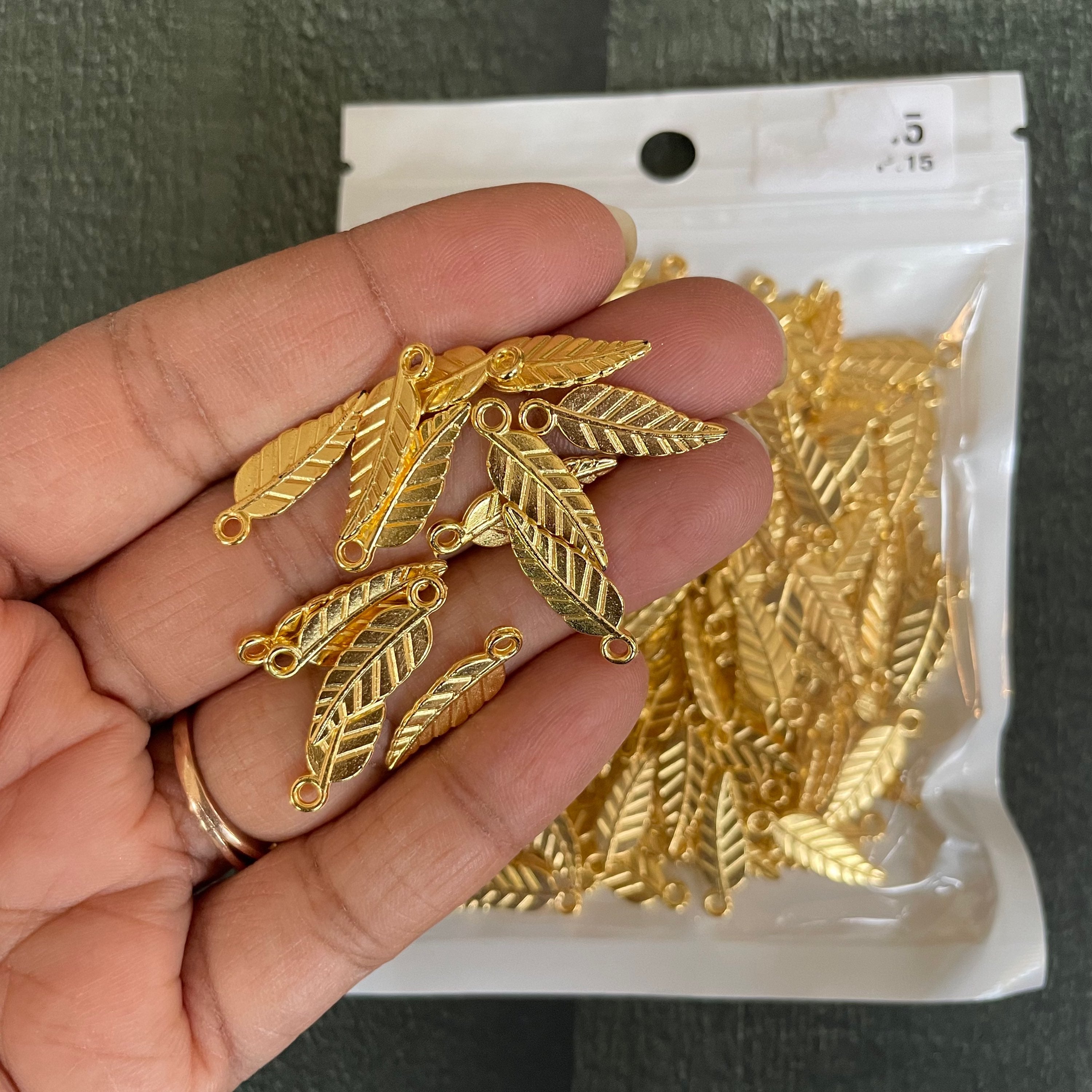 Leaf charm 5 image 0