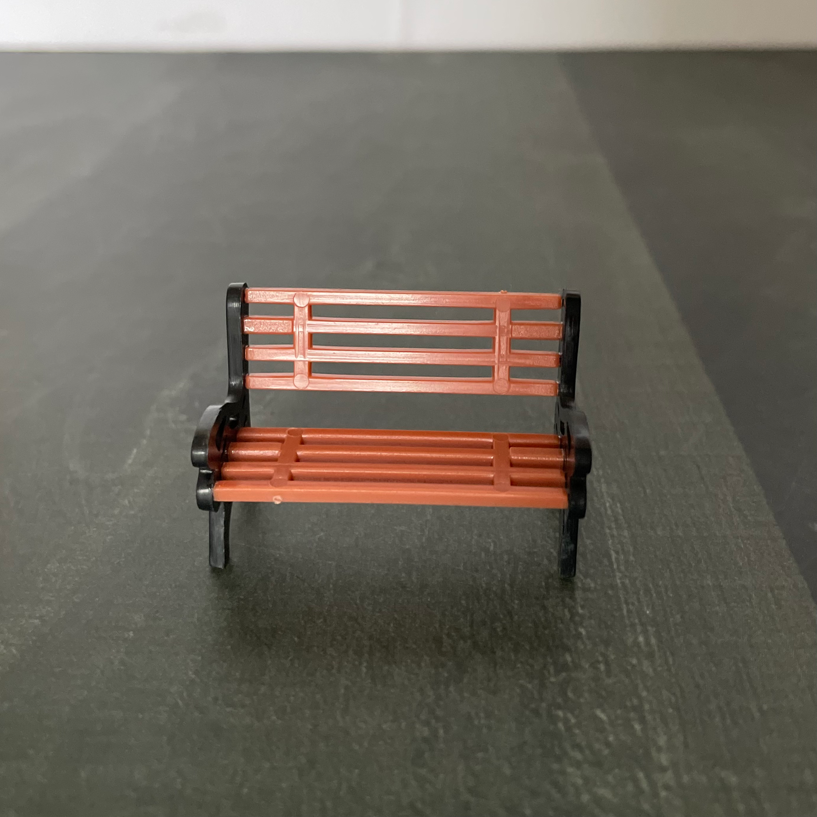 Bench Miniature 172 image 0