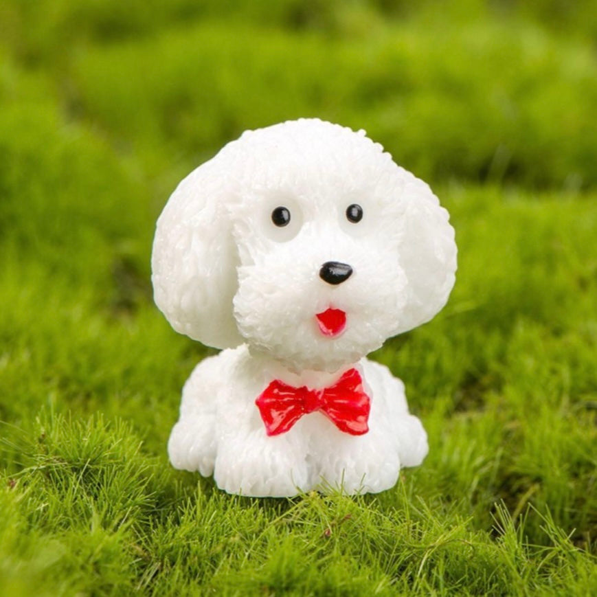 White dog miniature 47 image 0