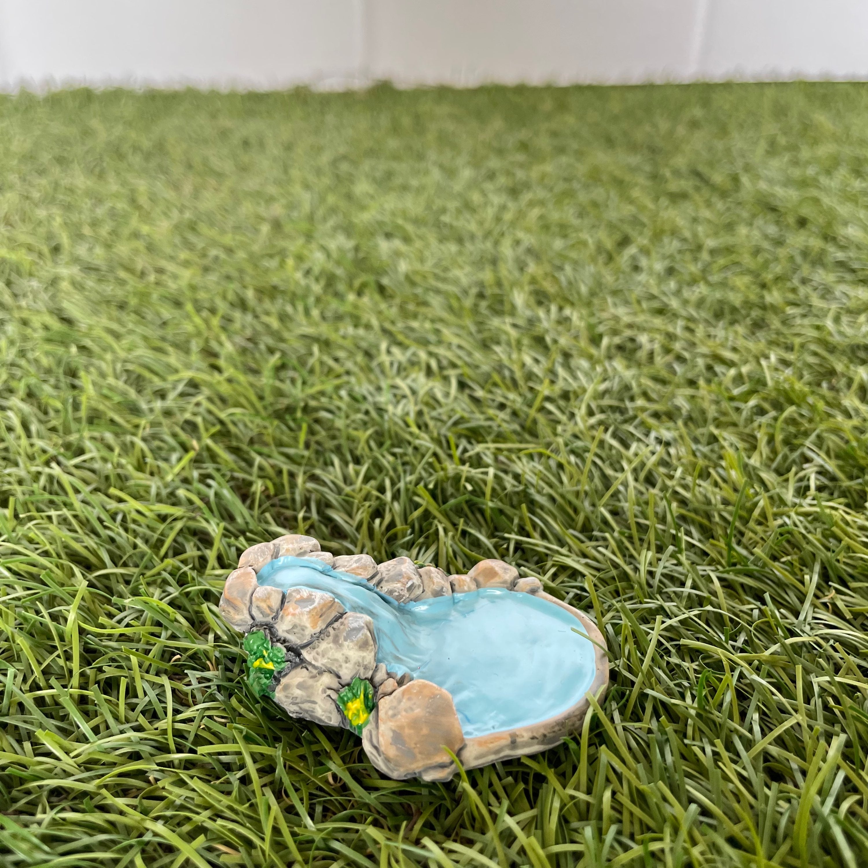 Fairy Garden Mini Pond Miniature 161 image 0