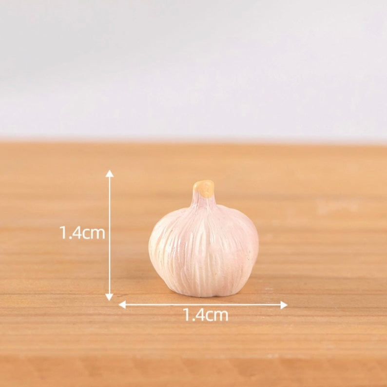Garlic Miniature 251 image 0