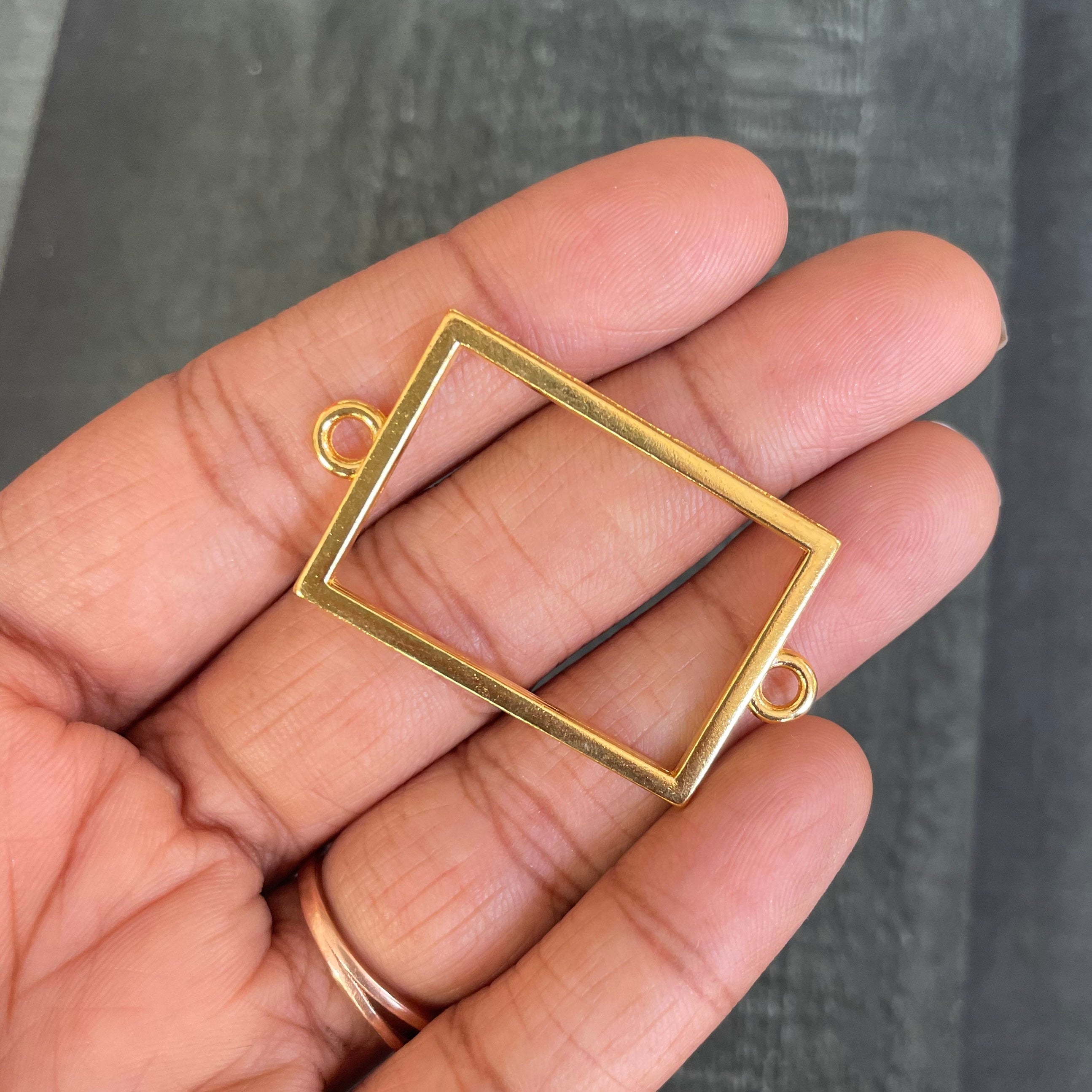 Rectangle Rakhi & Bracelet Bazel 34 image 0