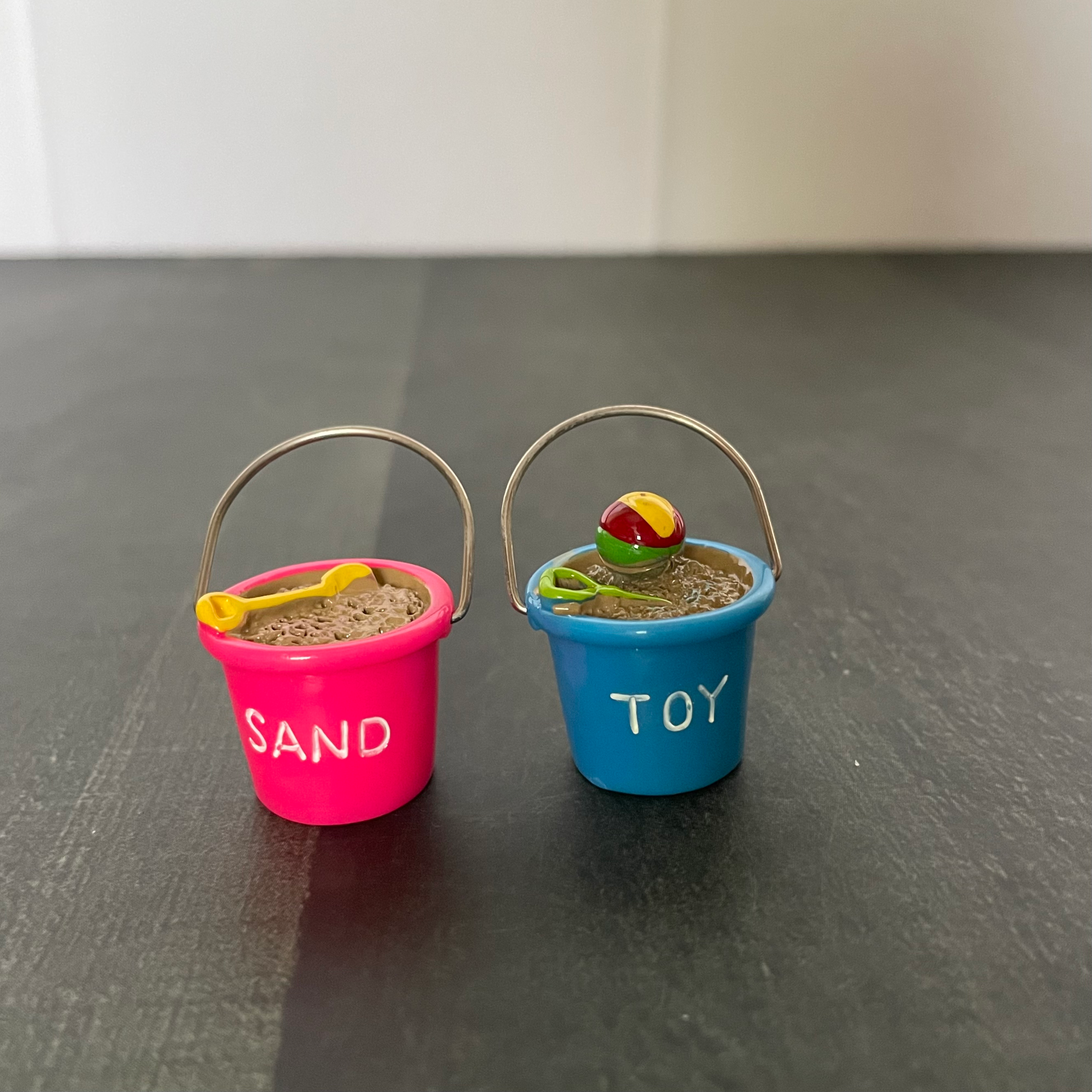 Beach Toy & Sand Bucket Miniature 123 image 0