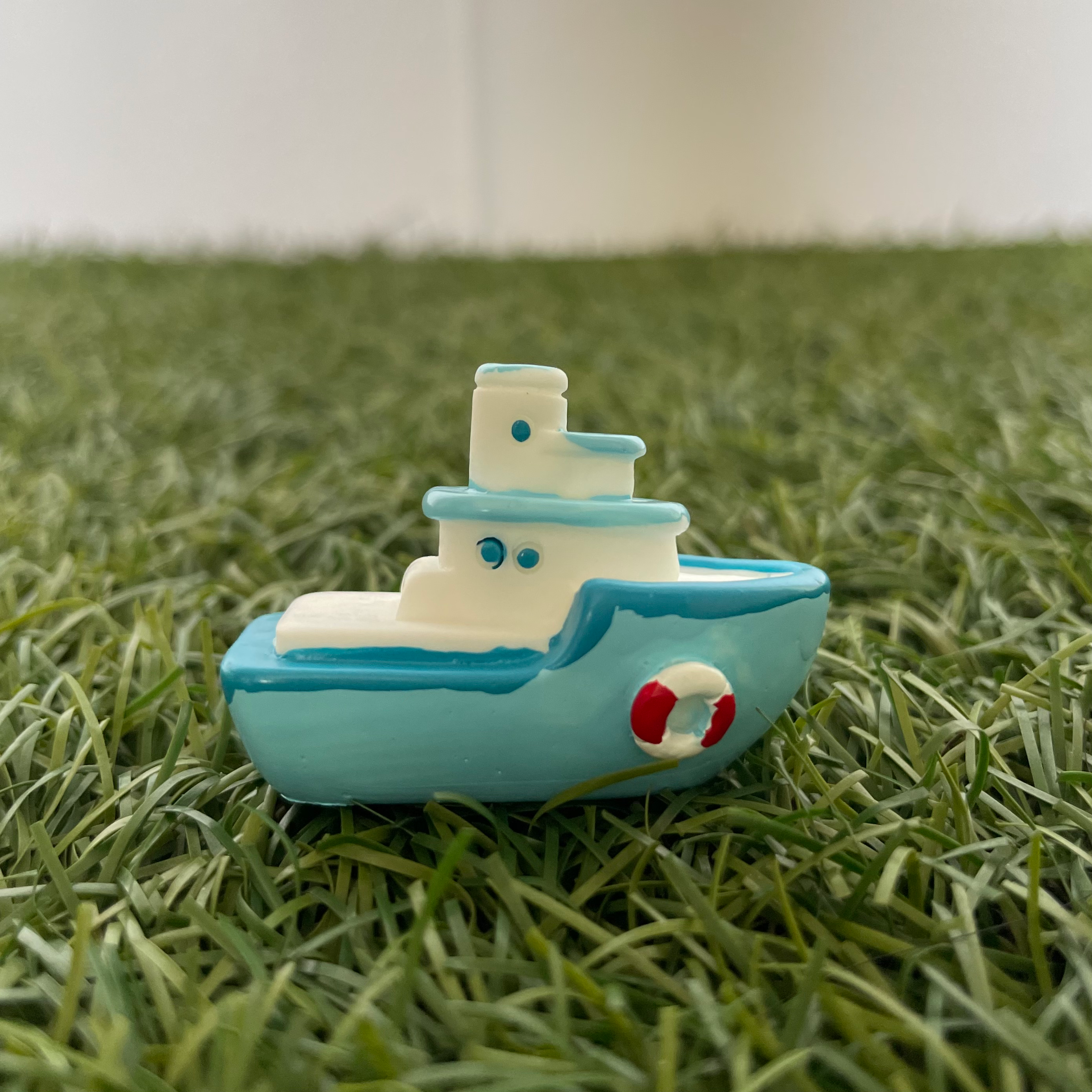 Yacht A Miniature 86 image 0