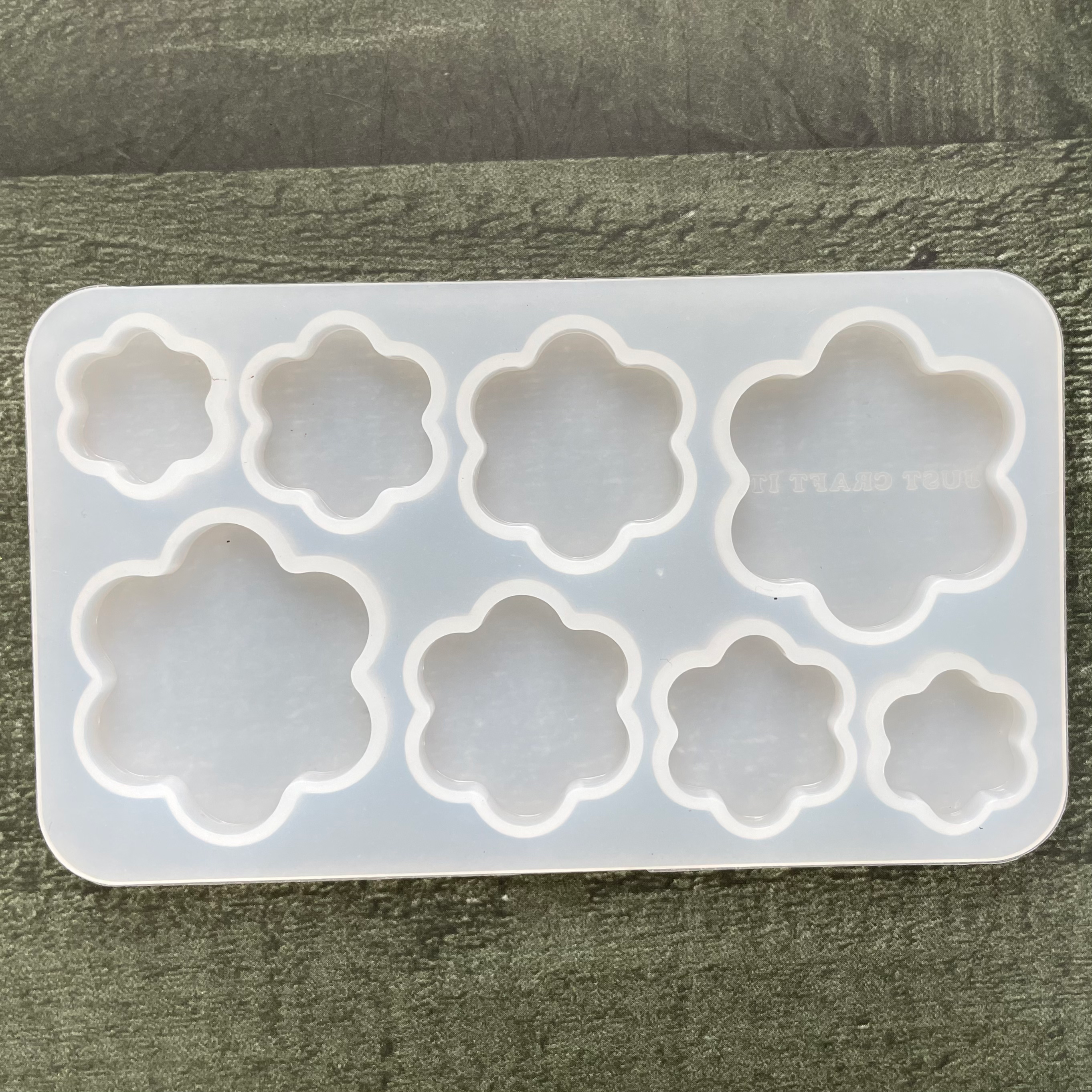 8 in 1 flower mould image 0